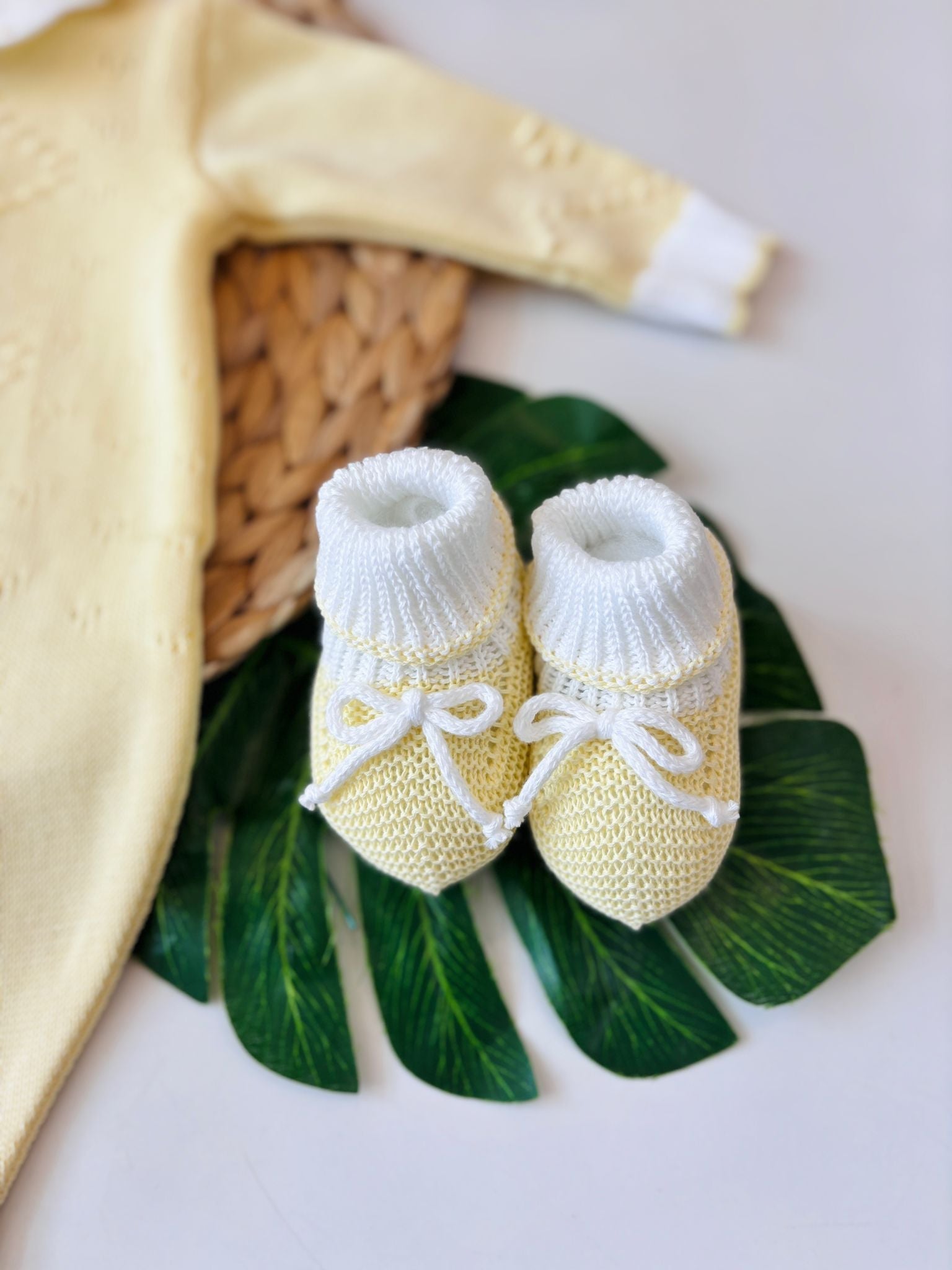 TUTINA CON PARURE 100% FILO DI COTONE GIALLO - Noi da piccoli