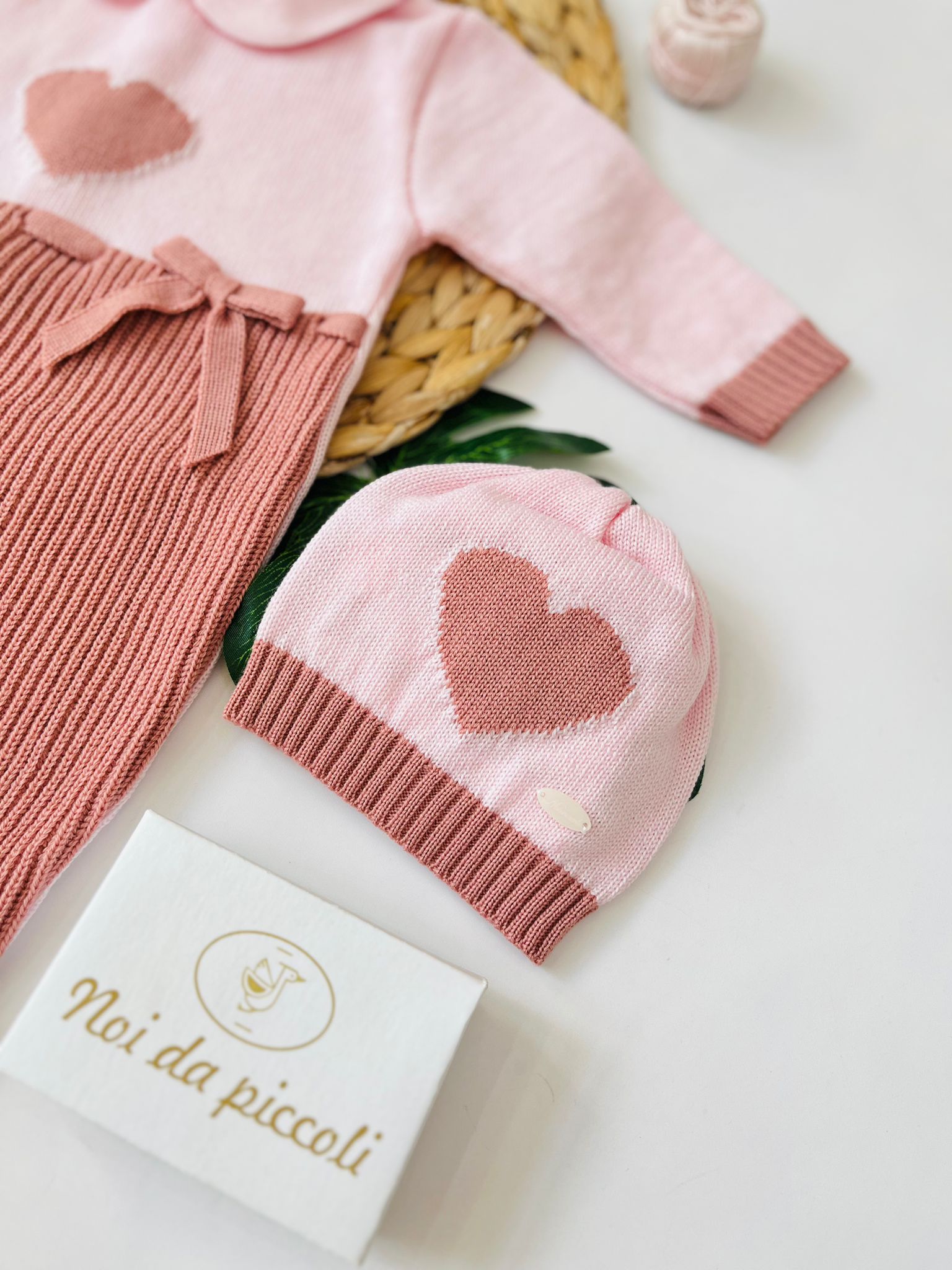 TUTINA CON PARURE 100% LANA MALVA - Noi da piccoli