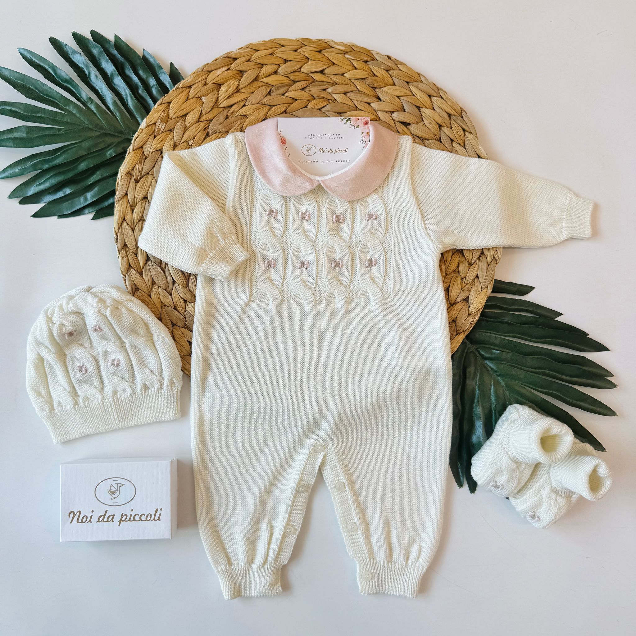 TUTINA CON PARURE 100% LANA PANNA - Noi da piccoli