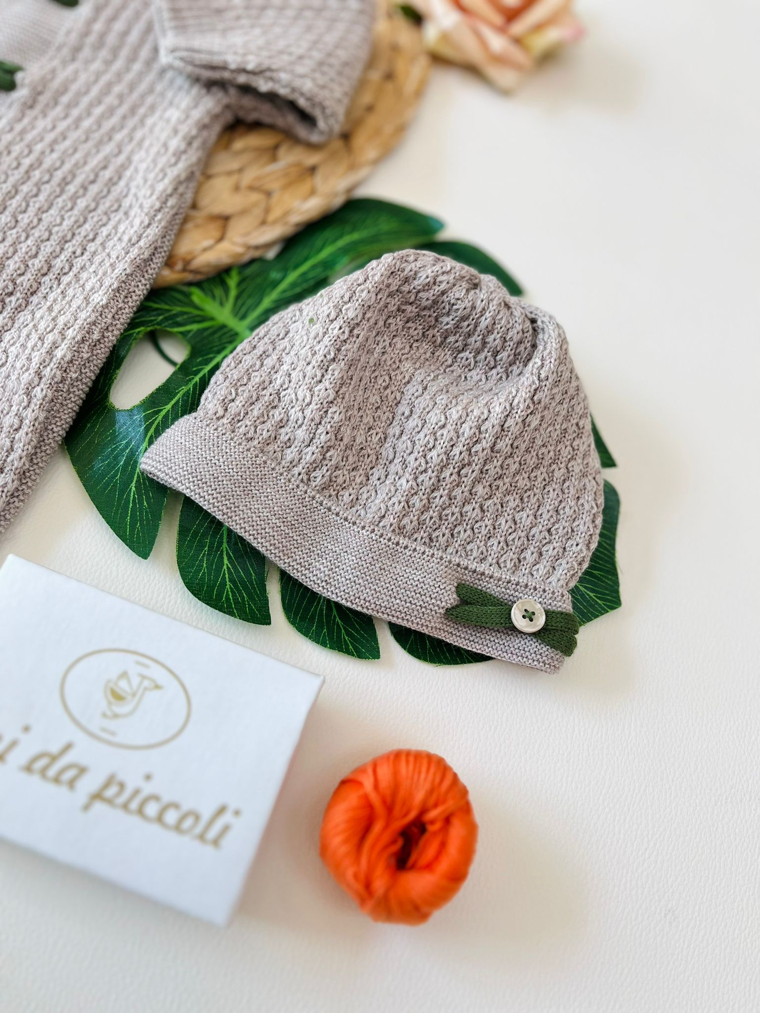 TUTINA CON PARURE 100% LANA TORTORA VERDE OLIVA - Noi da piccoli