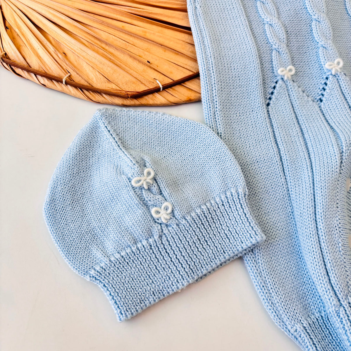 TUTINA CON PARURE in lana merino Hercules CIELO - Noi da piccoli