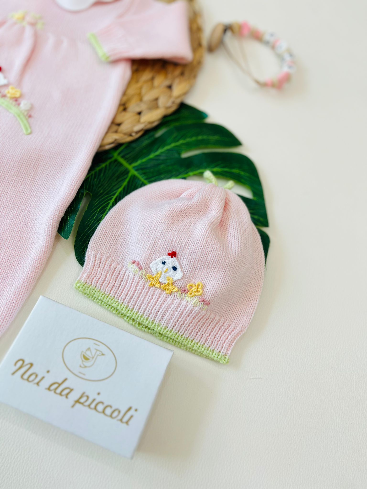 TUTINA CON PARURE ISOTTA 100% LANA MERINO ROSA - Noi da piccoli