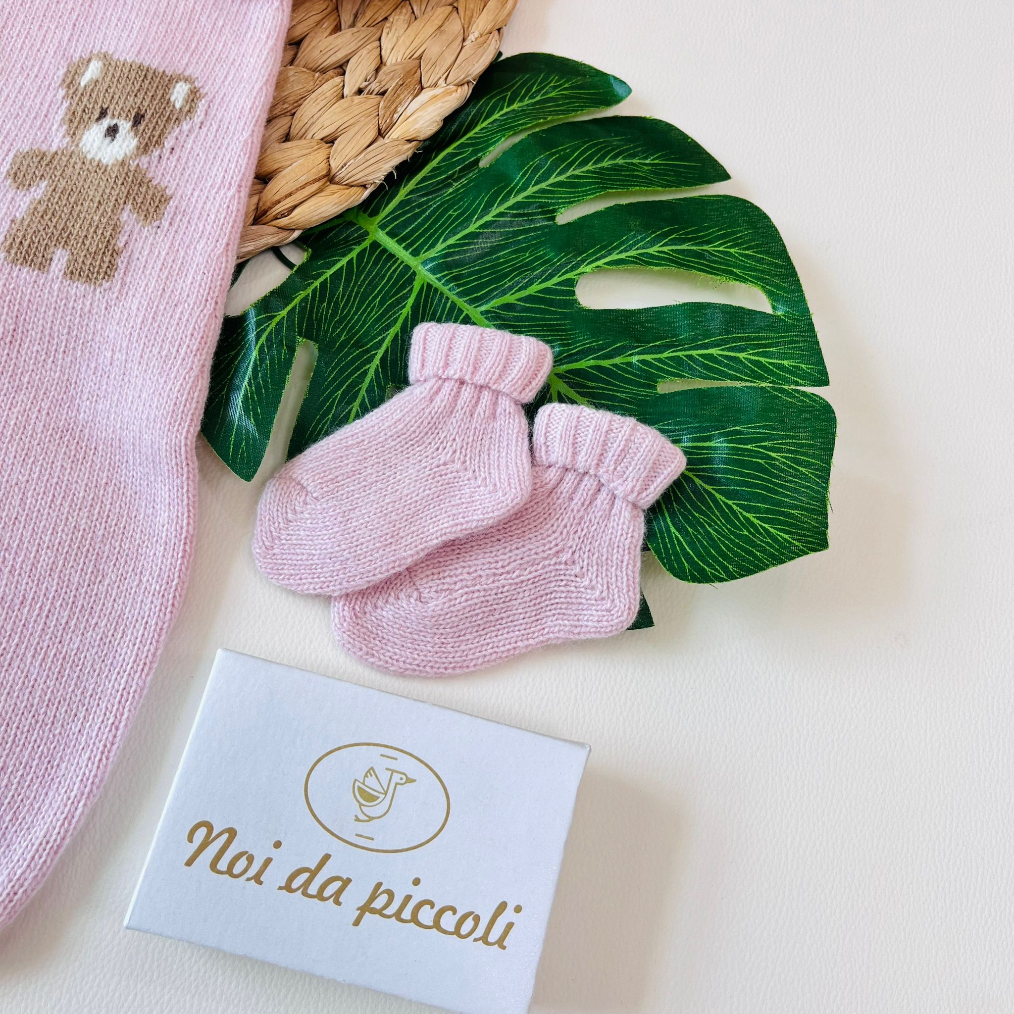 TUTINA CON PARURE LANA MERINO ROSA - Noi da piccoli