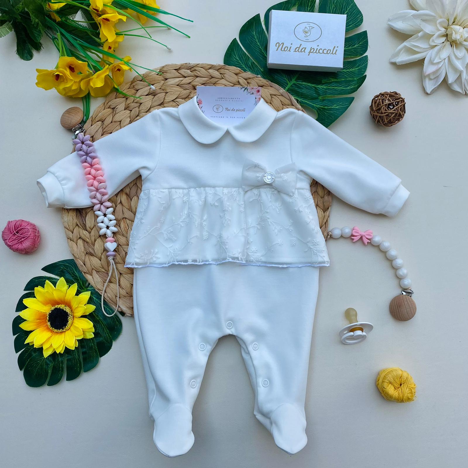 TUTINA IN CALDO COTONE BIANCO CON RICAMINI E FIOCCHETTO - Noi da piccoli