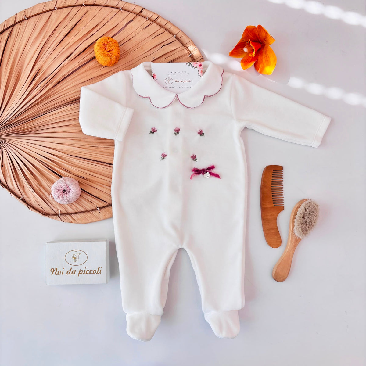 Tutina in Ciniglia Cinque Fiori e Fiocchetto Panna Ninnaoh - Noi da piccoli