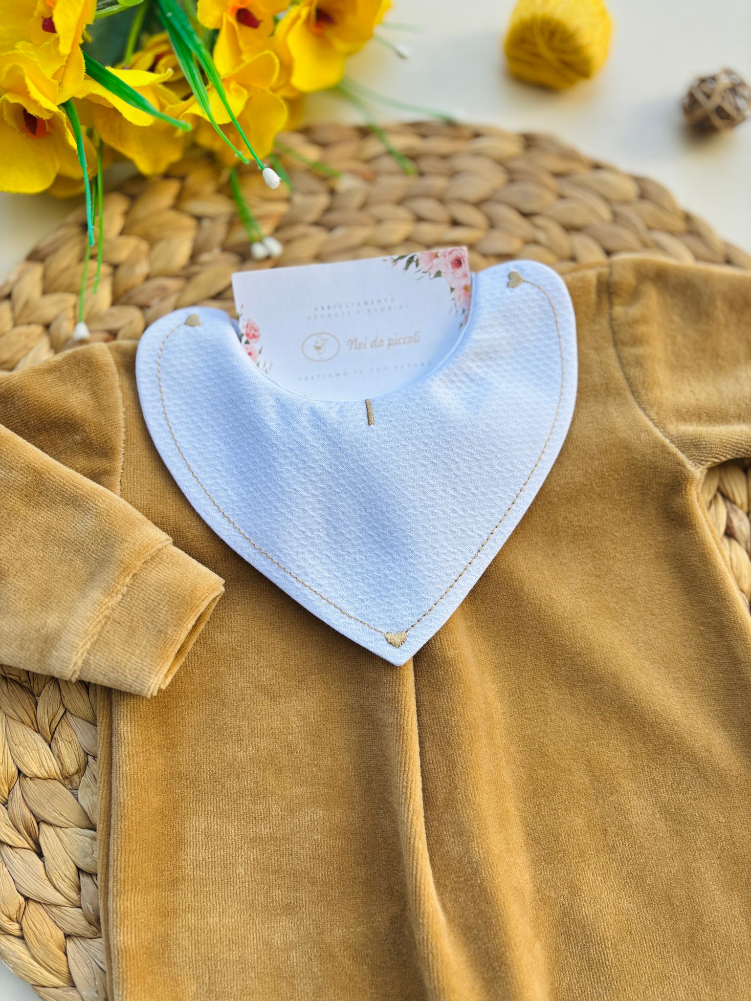 TUTINA IN CINIGLIA CON COLLETTO A CUORICINO BISCOTTO - Noi da piccoli