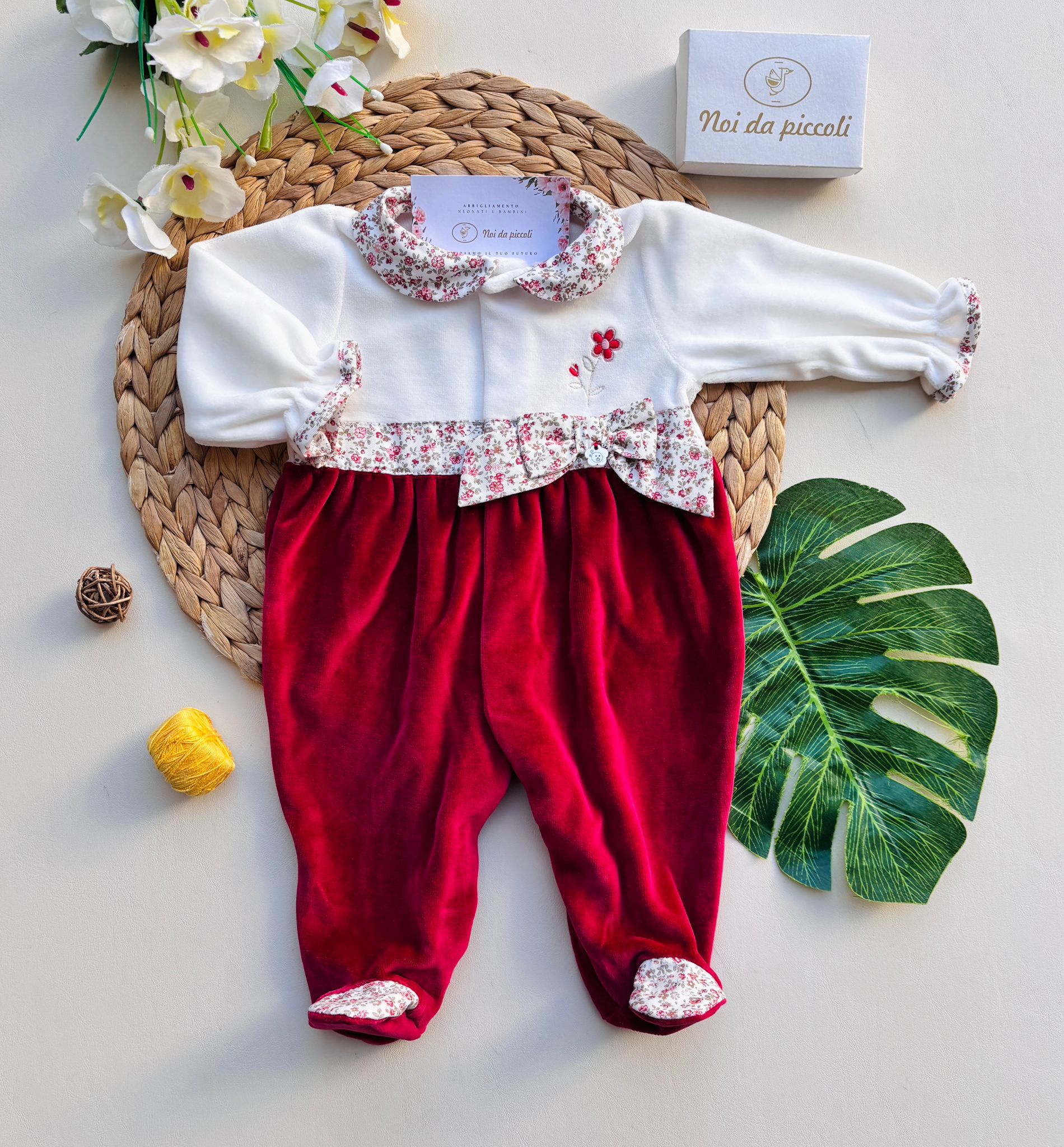 TUTINA IN CINIGLIA CON FIORELLINI E FIOCCHETTINO BIANCO ROSSO - Noi da piccoli
