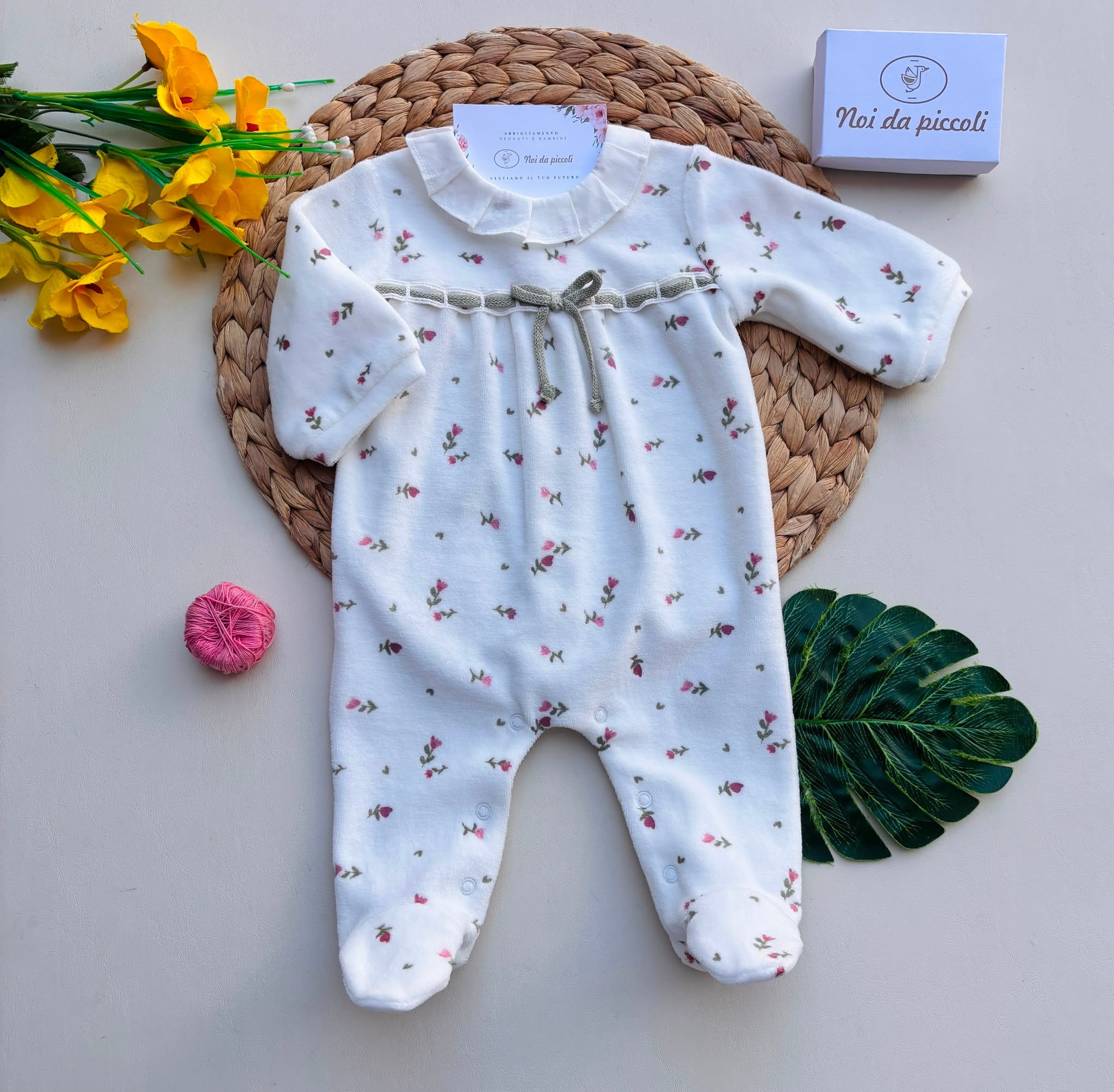 TUTINA IN CINIGLIA CON FIORELLINI E FIOCCHETTO BIANCO - Noi da piccoli
