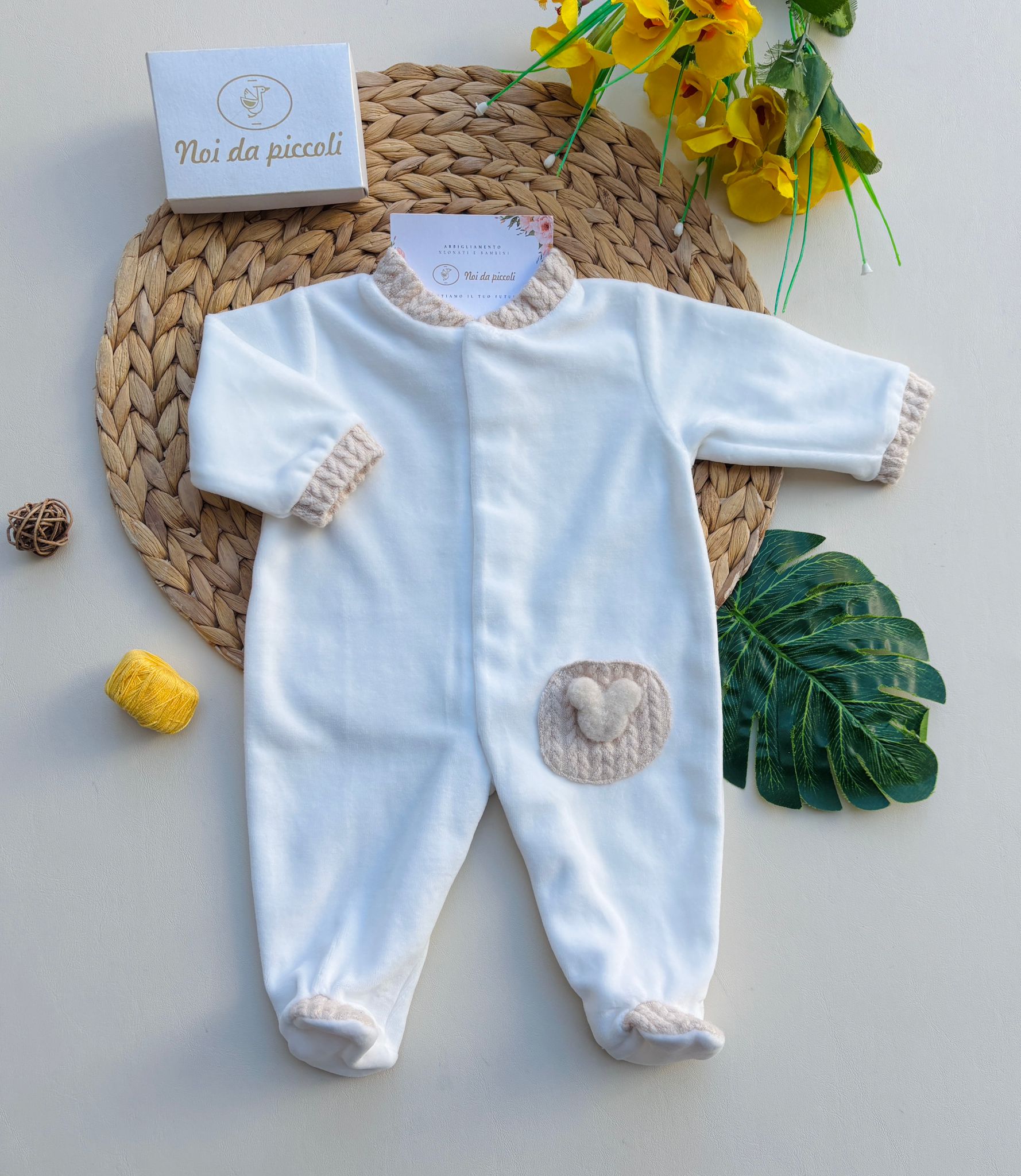 TUTINA IN CINIGLIA CON ORSETTO LATERALE BIANCO BEIGE - Noi da piccoli