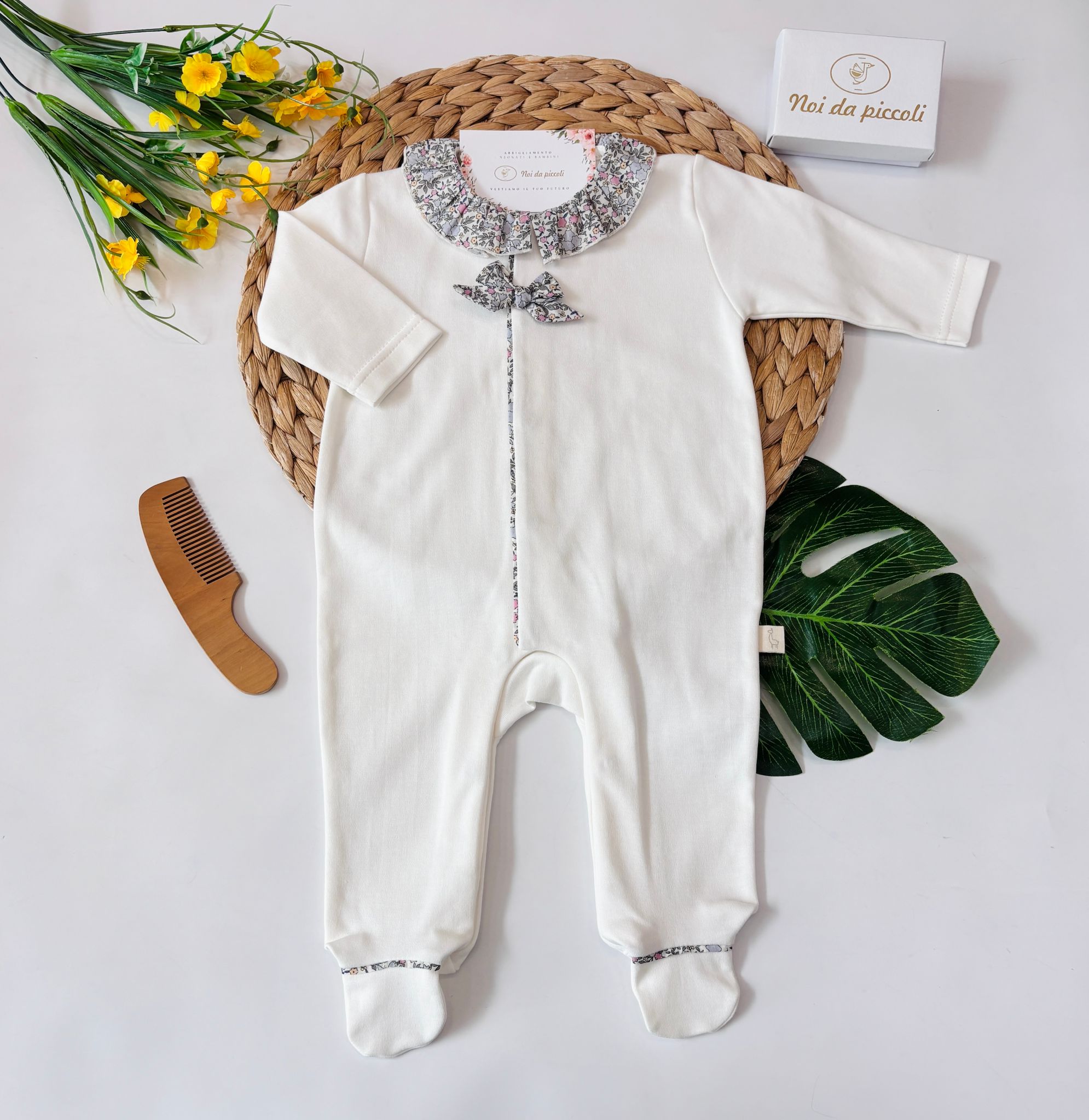 TUTINA IN COTONE CON COLLETTO E FIOCCO FLOREALE BIANCO - Noi da piccoli