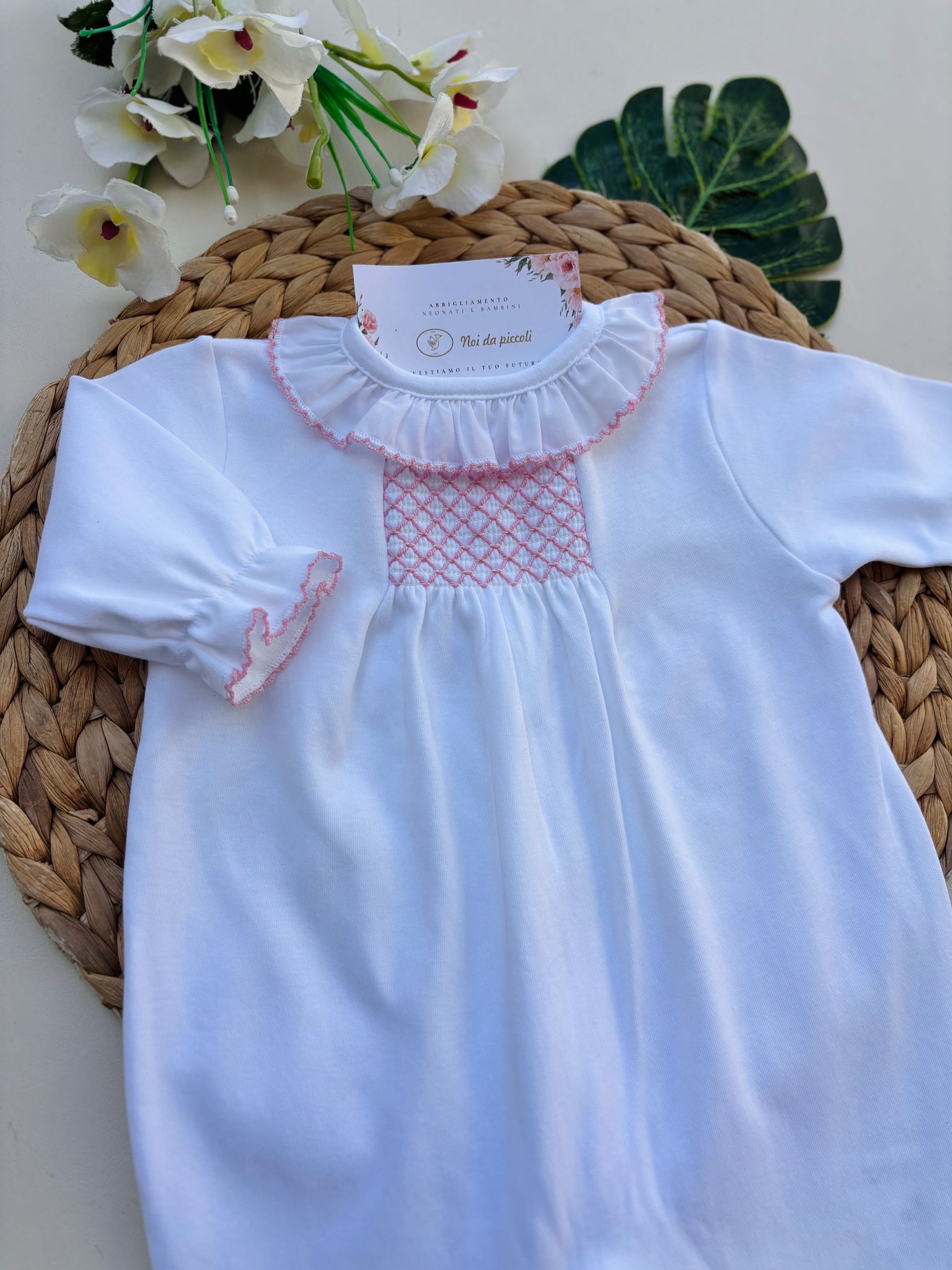 TUTINA IN COTONE CON RICAMI BIANCO ROSA - Noi da piccoli