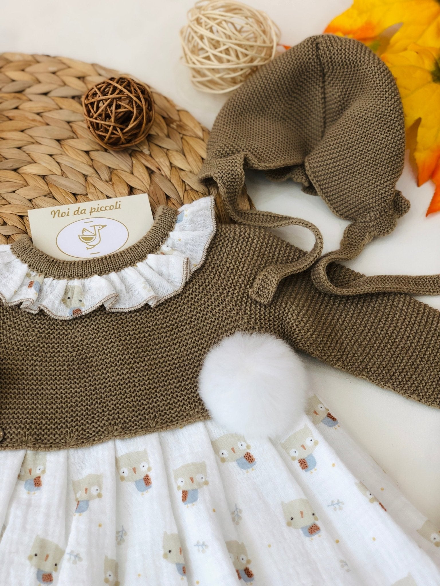 VESTINA CON CULOTTE E CUFFIETTA CON LANA MERINO BUHO - Noi da piccoli