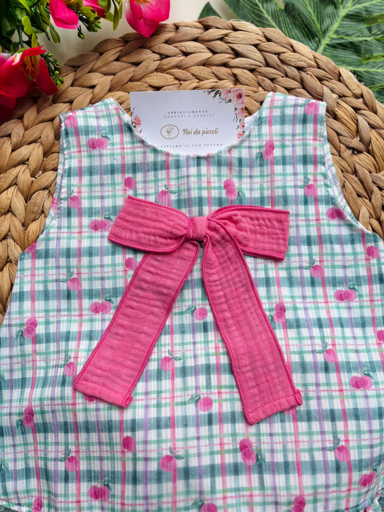 VESTINA CON CULOTTE IN COTONE A QUADRONI CON FIOCCO FUCSIA - Noi da piccoli