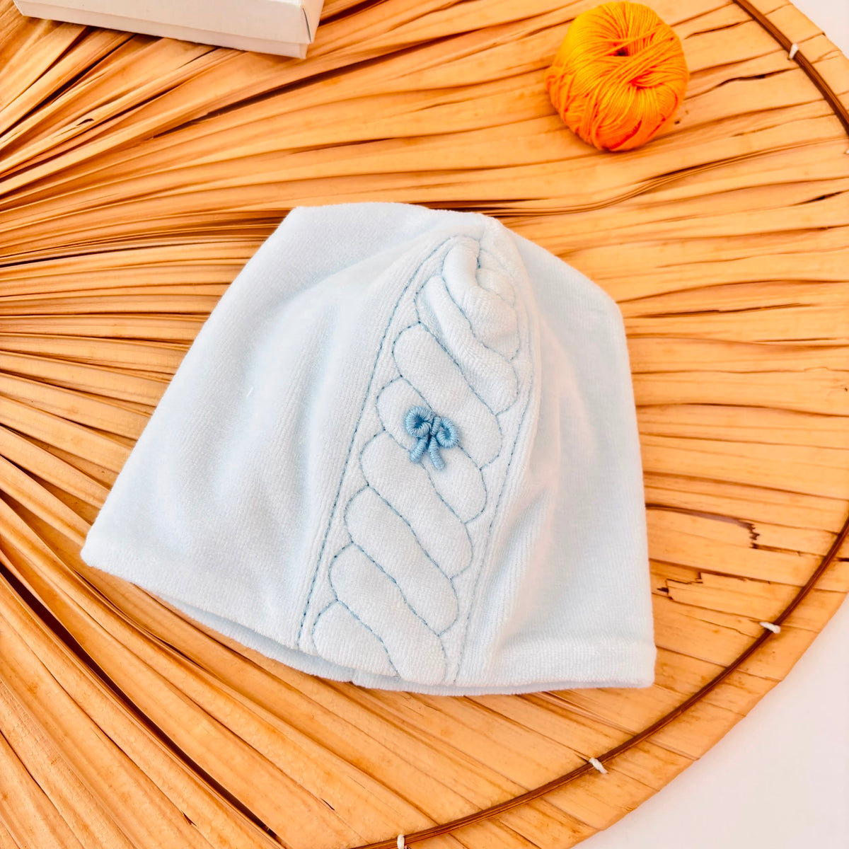 CAPPELLO IN CINIGLIA CIELO CON LAVORAZIONE INTRECCIATA