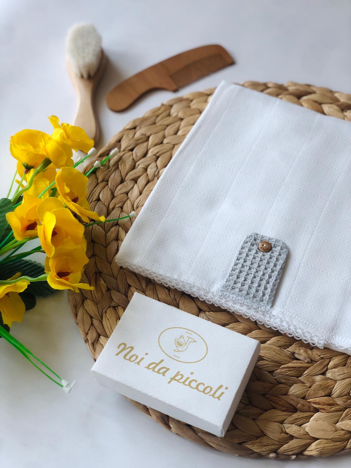 QUADRATO IN COTONE GREY BABYGI Noi da piccoli - Abbigliamento Neonato