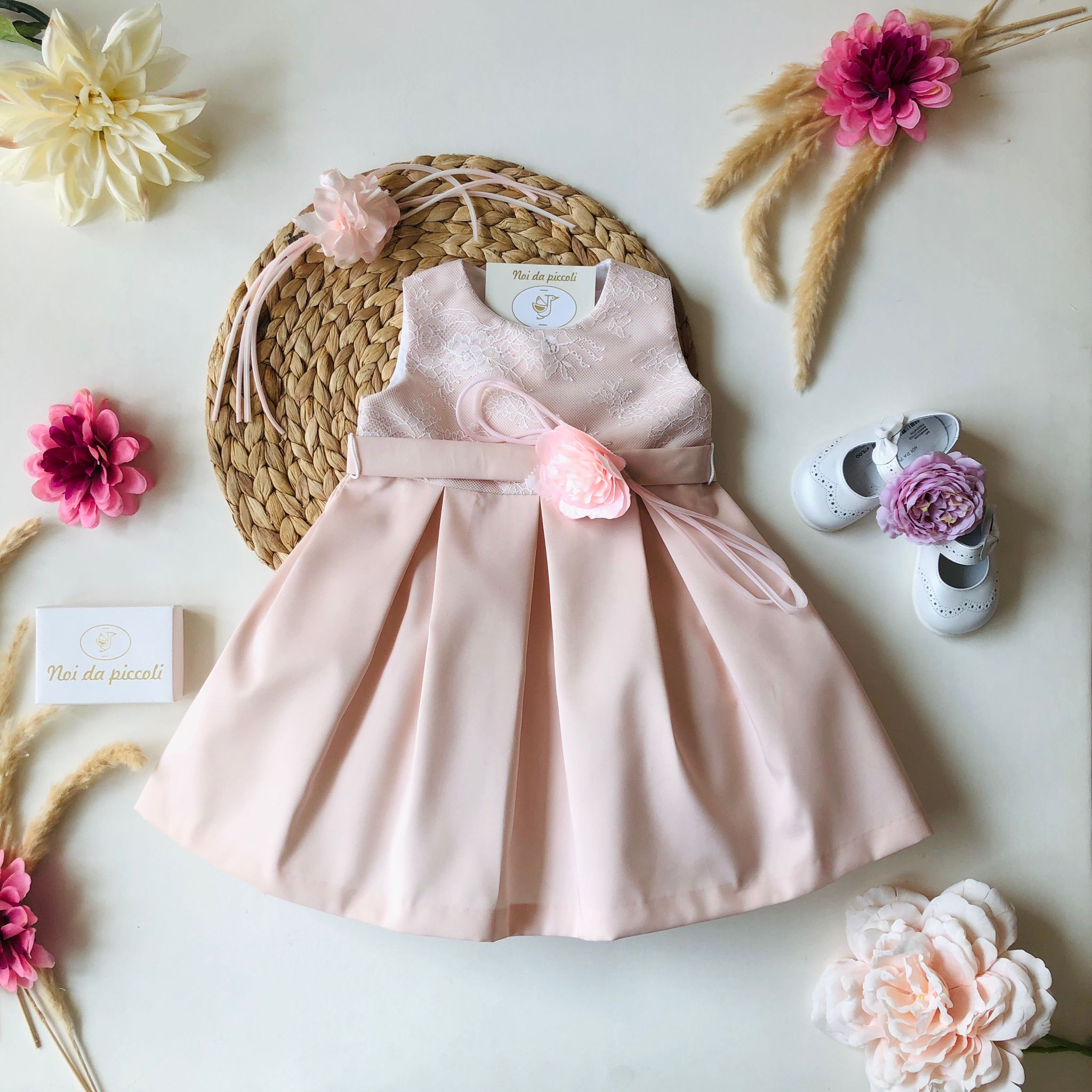 ABITINO ANTICO CON CORPETTO CON DETTAGLI PIZZO - Noi da piccoli