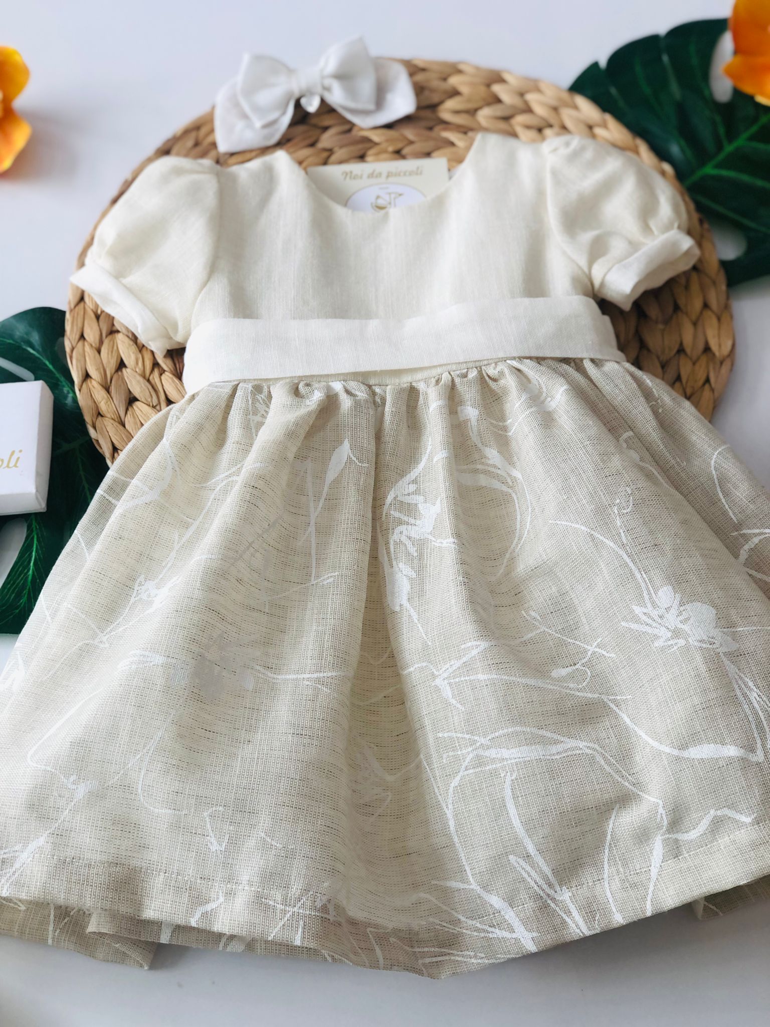 ABITINO BEIGE IN LINO - Noi da piccoli