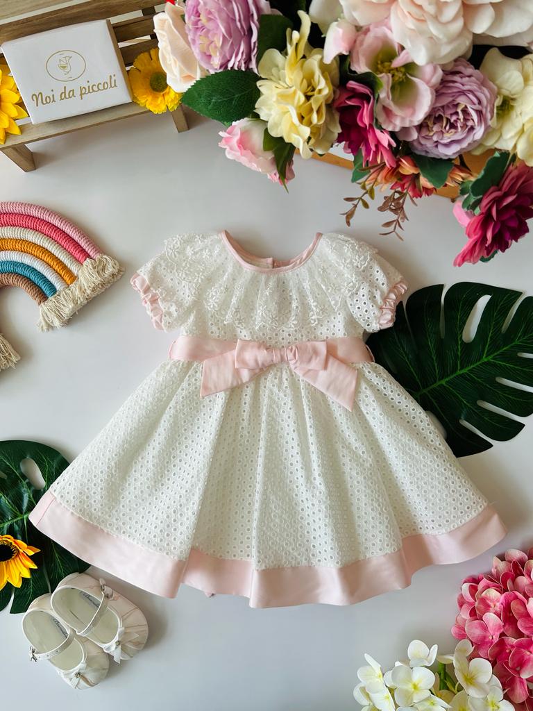 ABITINO BIANCO E DETTAGLI ROSA - Noi da piccoli