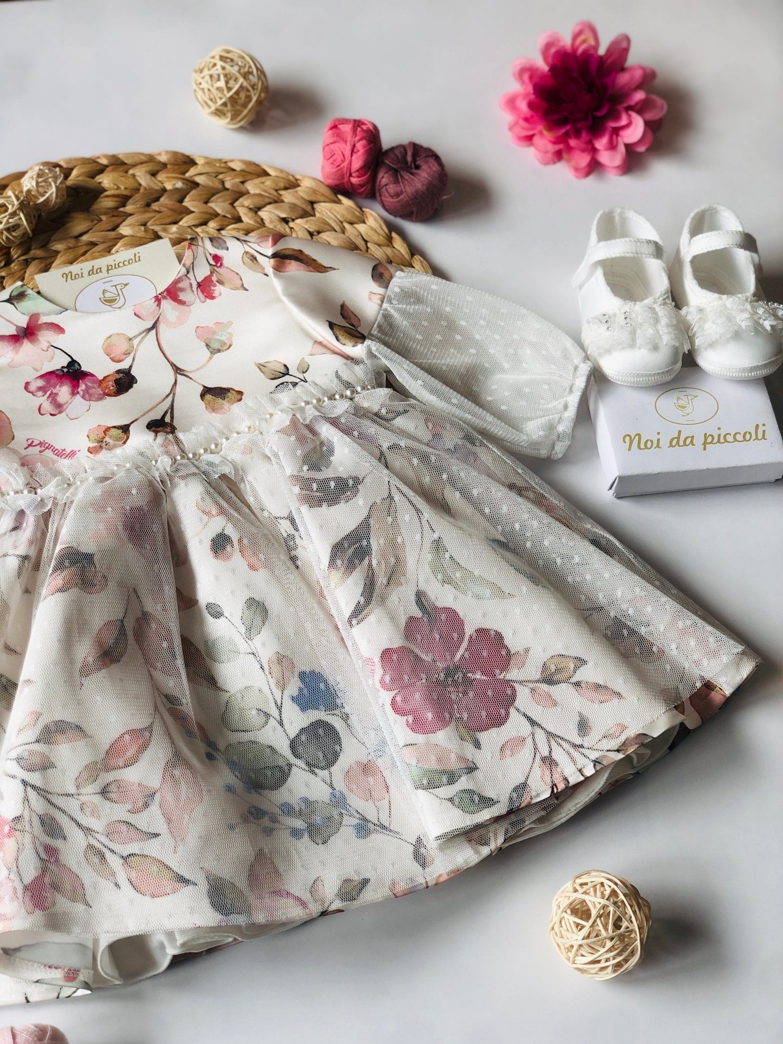 ABITINO BIANCO FLOREALE CARLO PIGNATELLI - Noi da piccoli