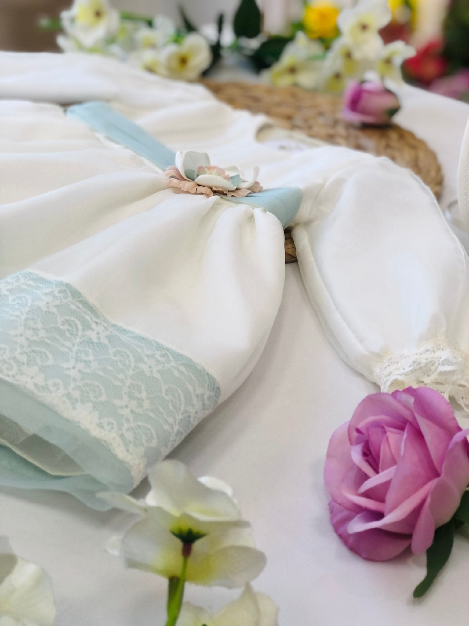 ABITINO CERIMONIALE AVORIO E MENTA AURORA - Noi da piccoli