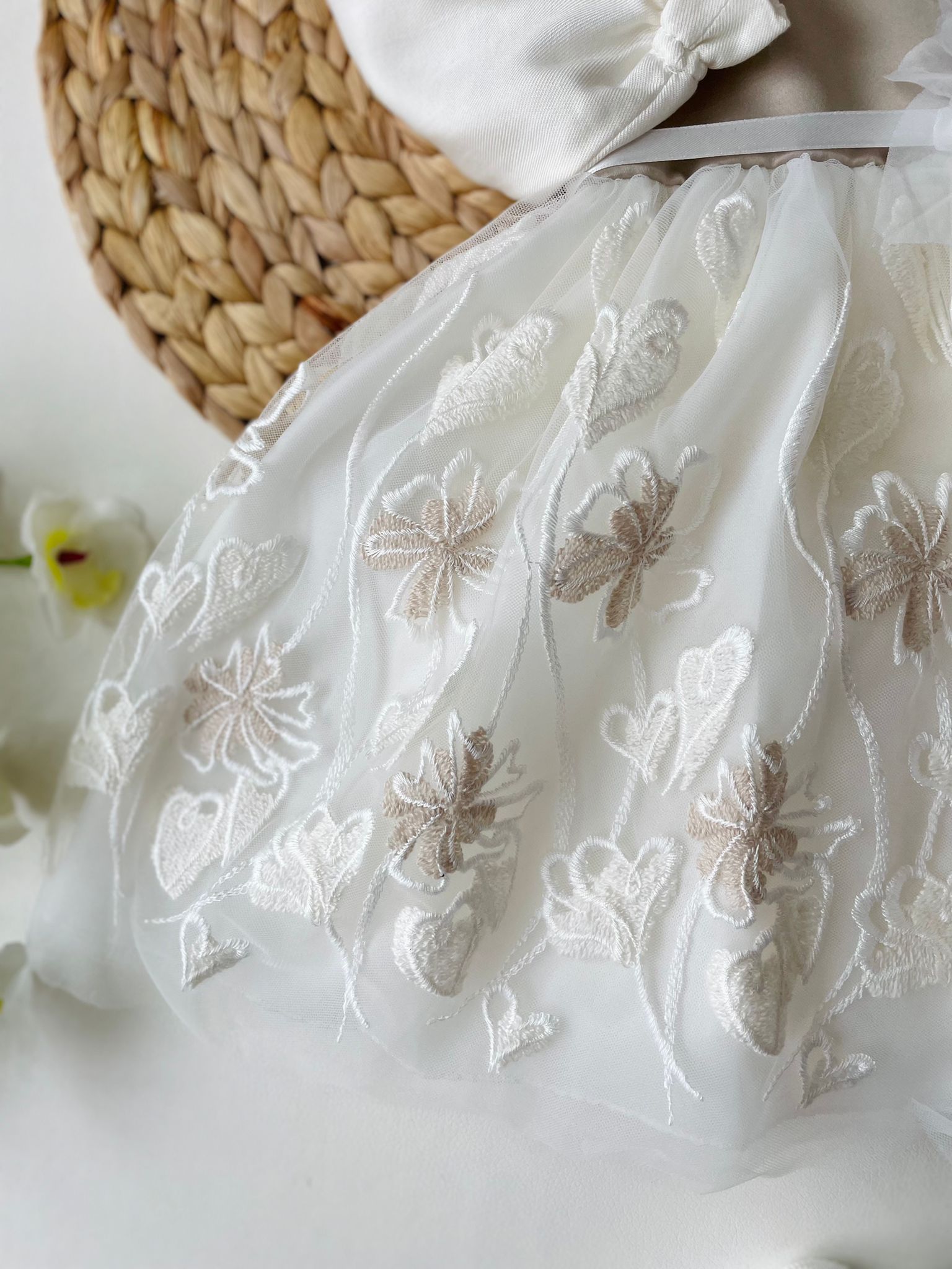 ABITINO PANNA CON DETTAGLI BEIGE