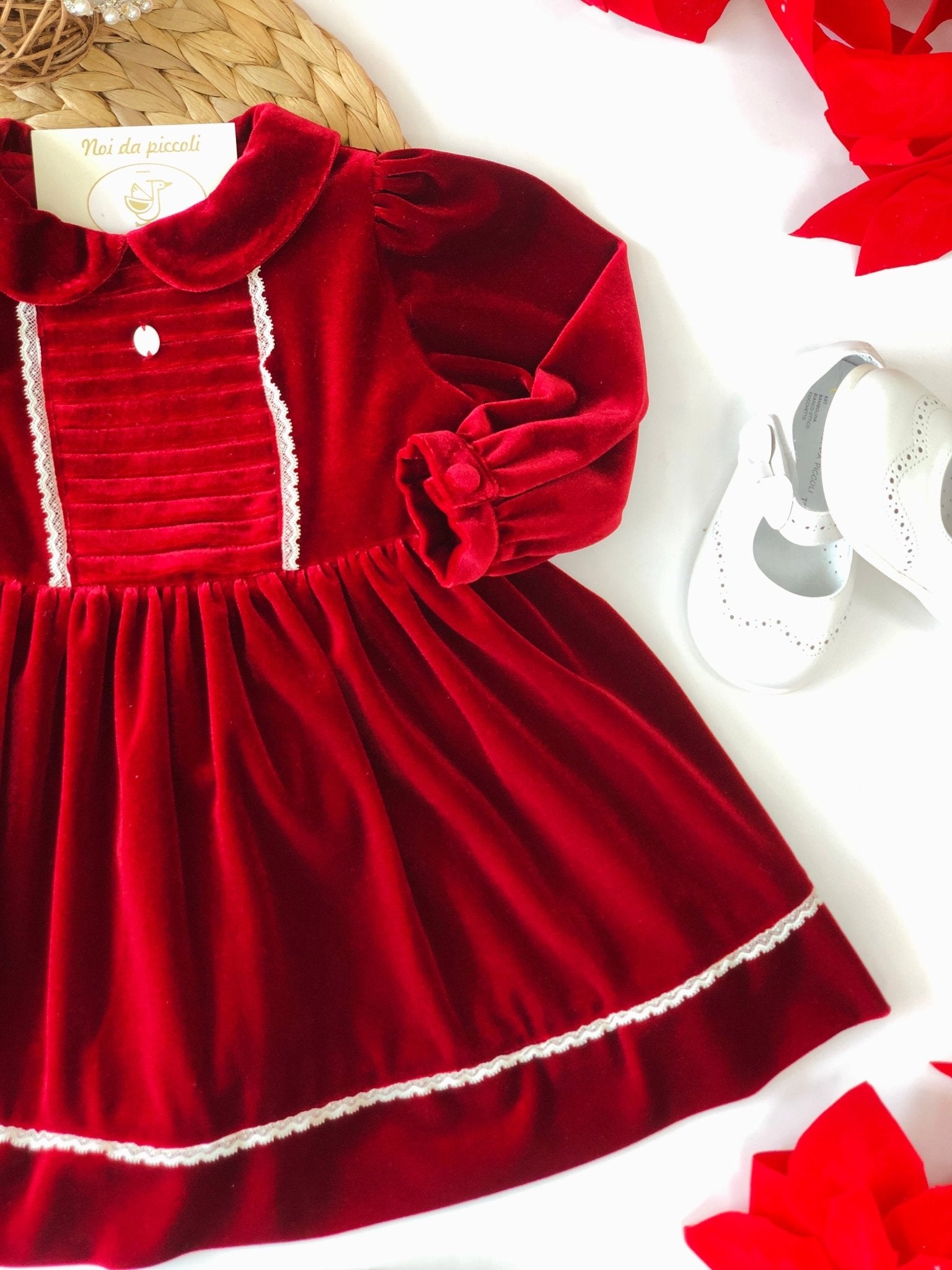 ABITINO ROSSO VELVET E PIZZO PANNA