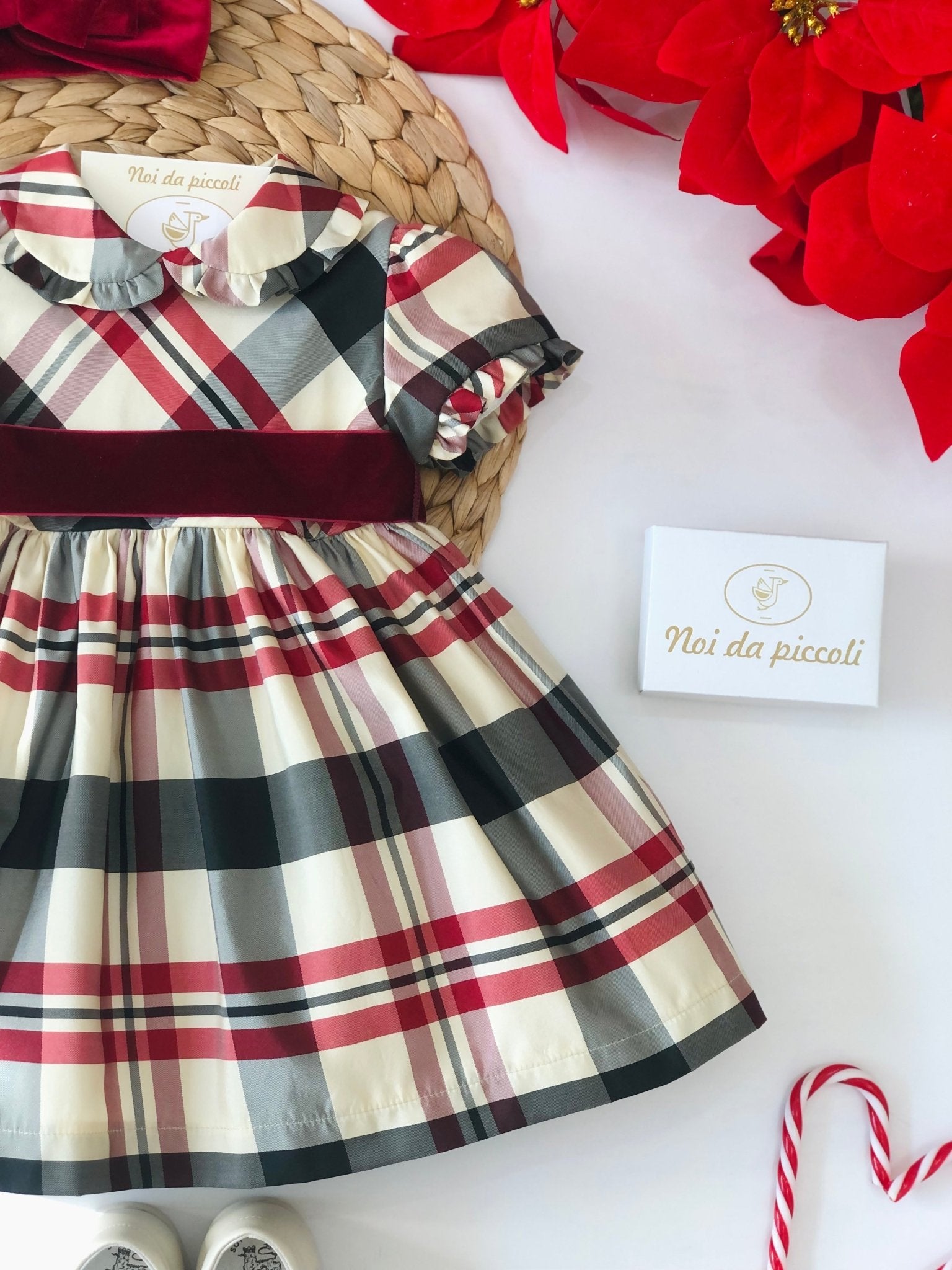 BEIGE SCOTTISH DRESS