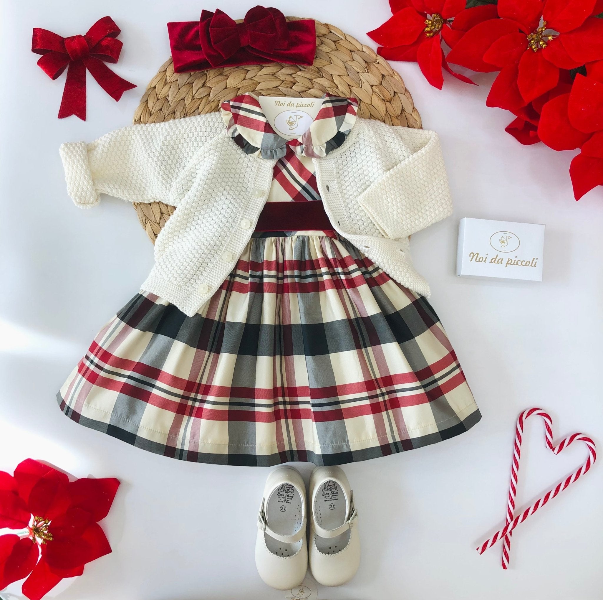 BEIGE SCOTTISH DRESS