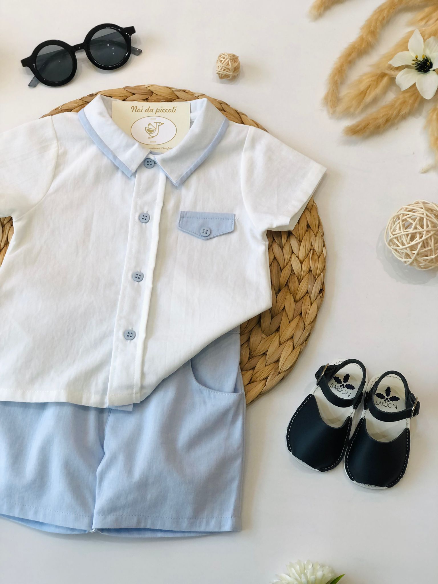 CAMICINA BIANCA CON SHORT CELESTE - Noi da piccoli