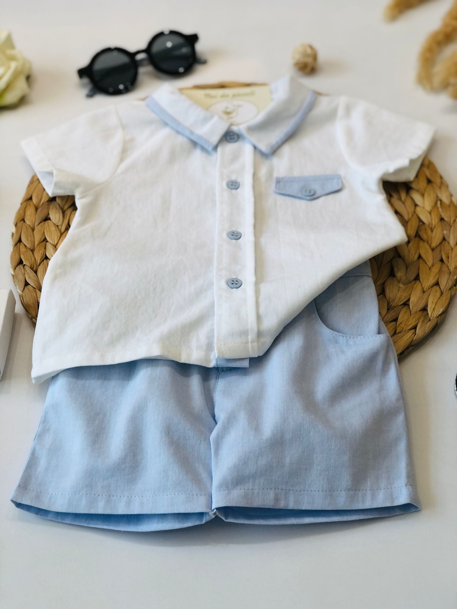 CAMICINA BIANCA CON SHORT CELESTE - Noi da piccoli