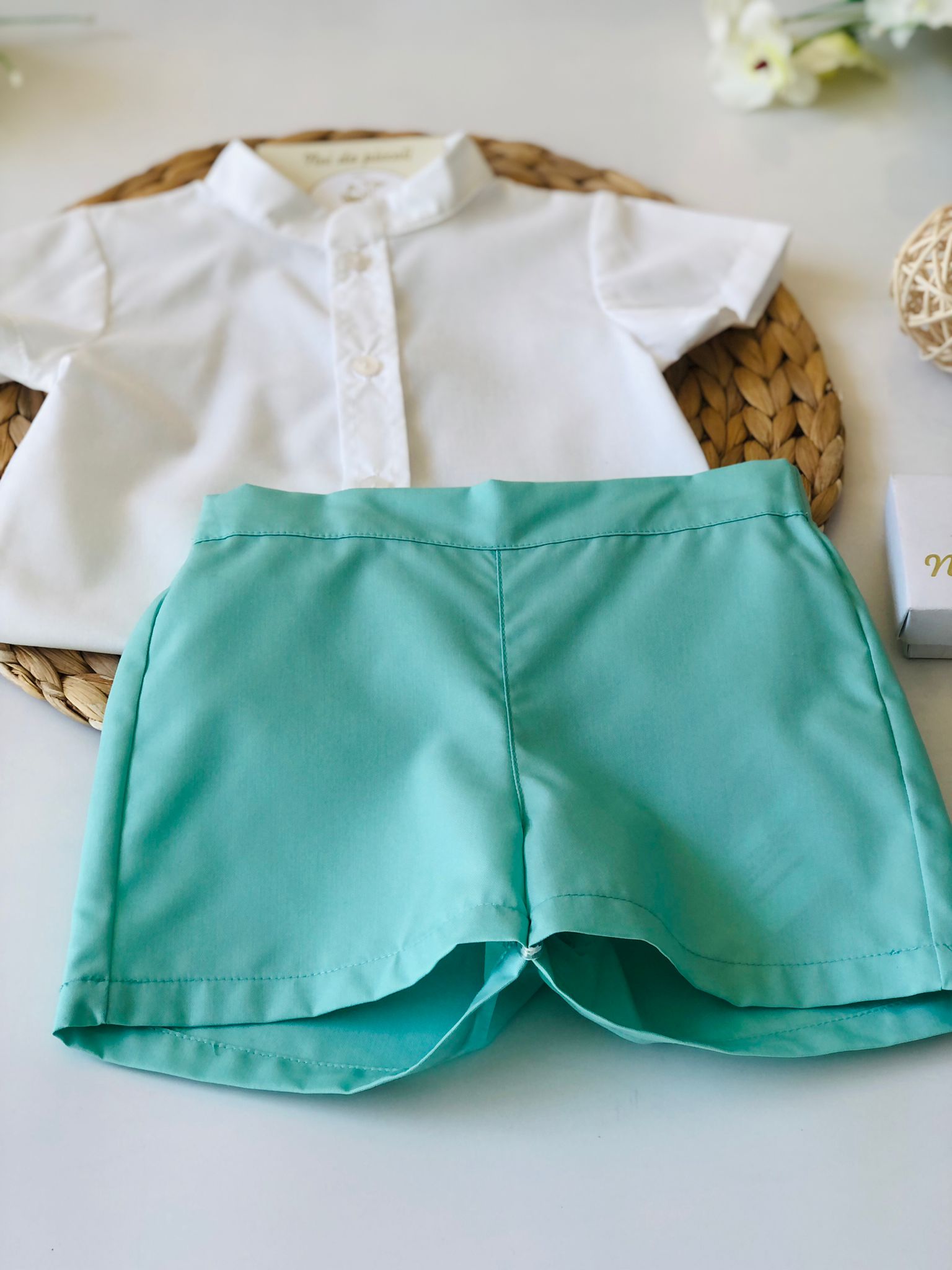 CAMICINA BIANCA CON SHORT MENTA - Noi da piccoli