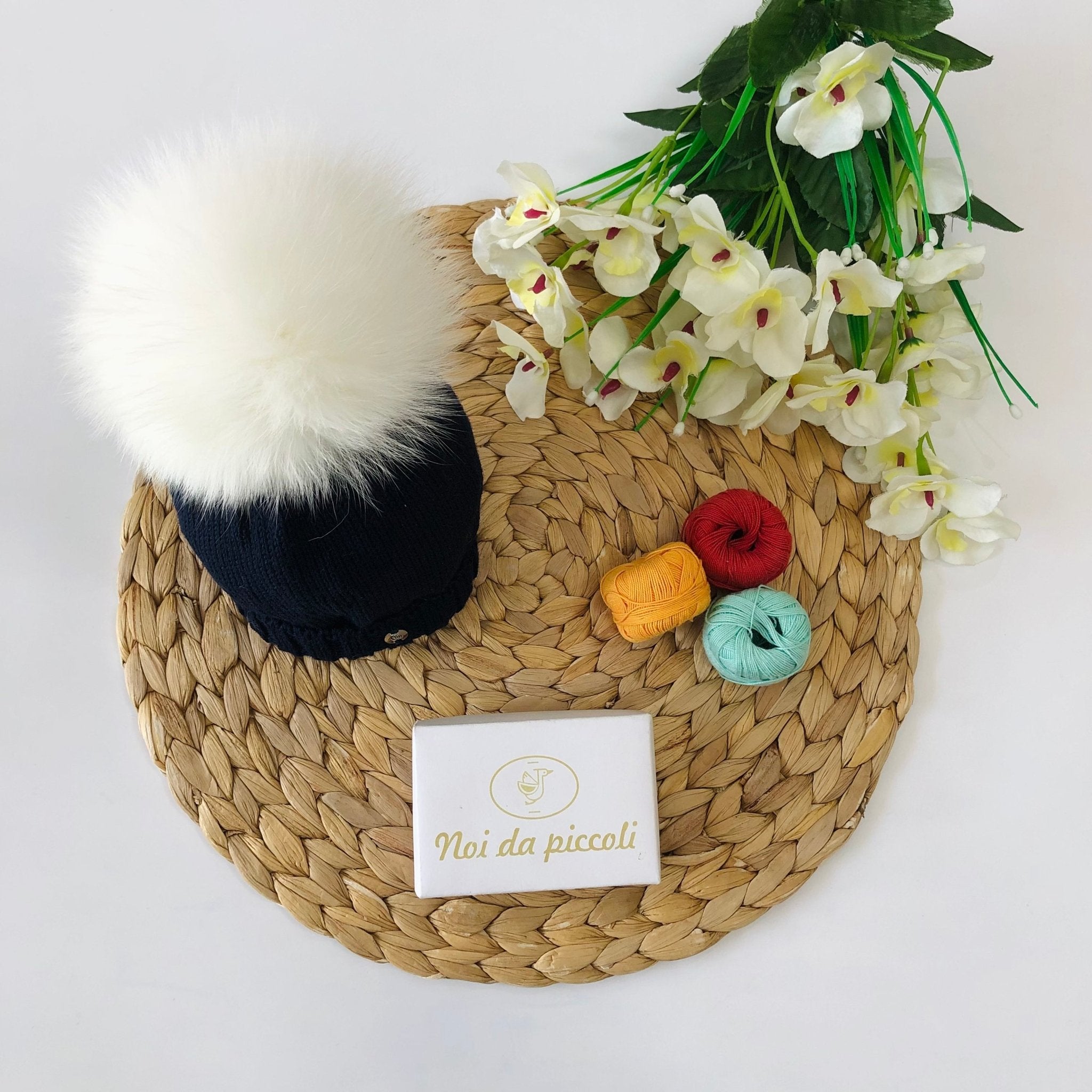 CAPPELLINO LANA E VOLPE BLU NOTTE PON POM BIANCO - Noi da piccoli