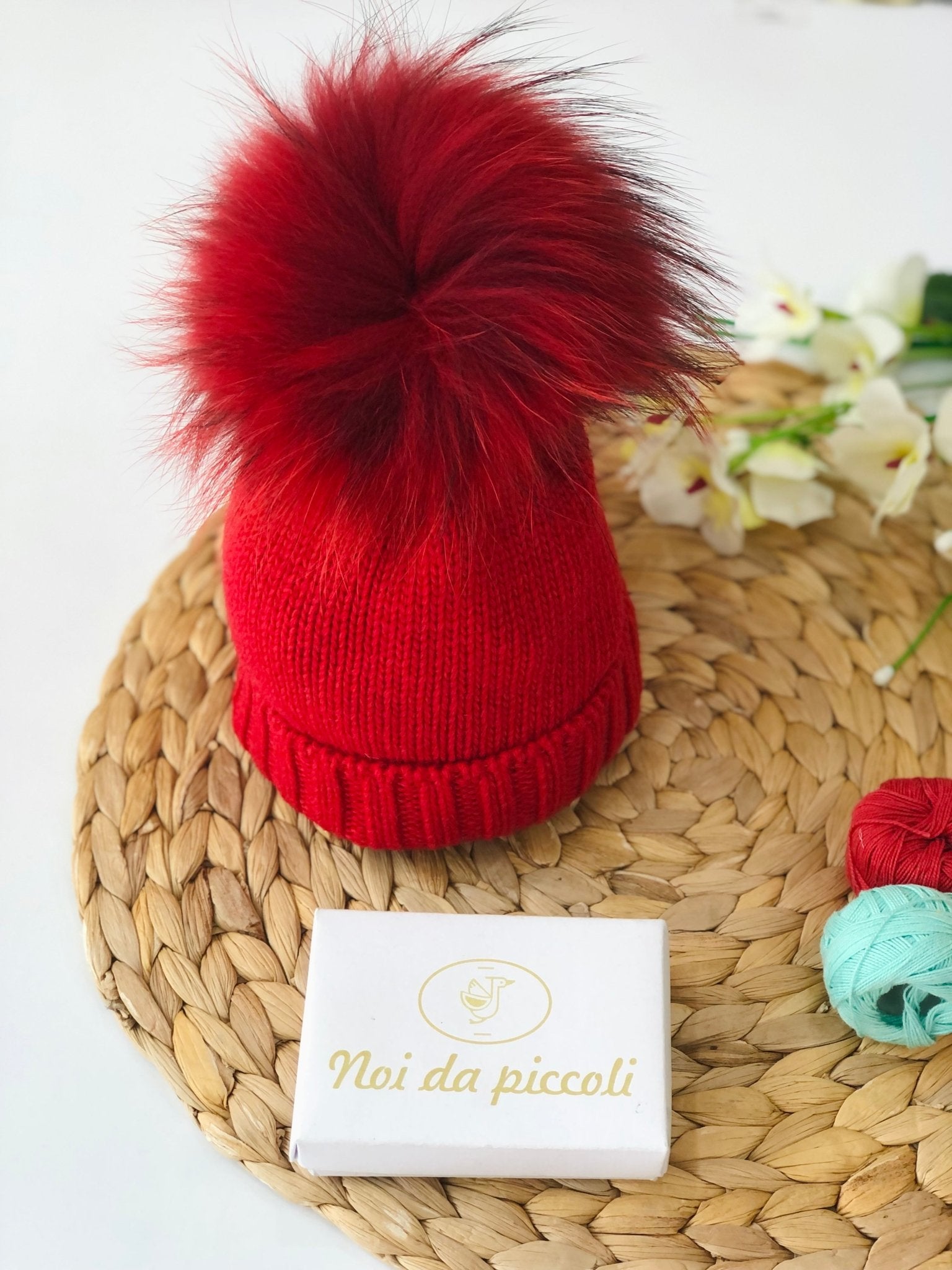 CAPPELLINO LANA ROSSO E CASHEMIRE PON POM ROSSO - Noi da piccoli