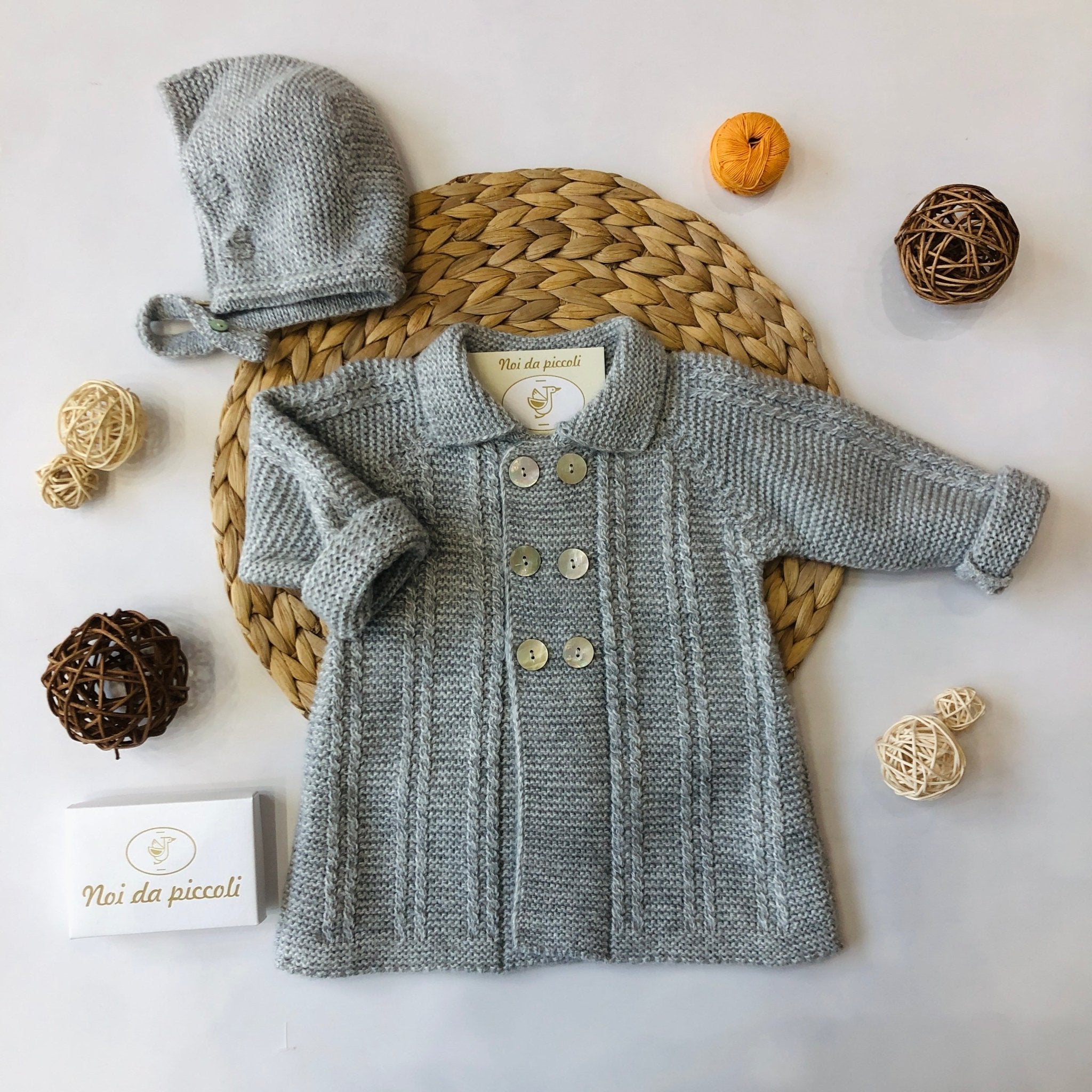 CAPPOTTINO IN MAGLIA CON CUFFIETTA GREY - Noi da piccoli