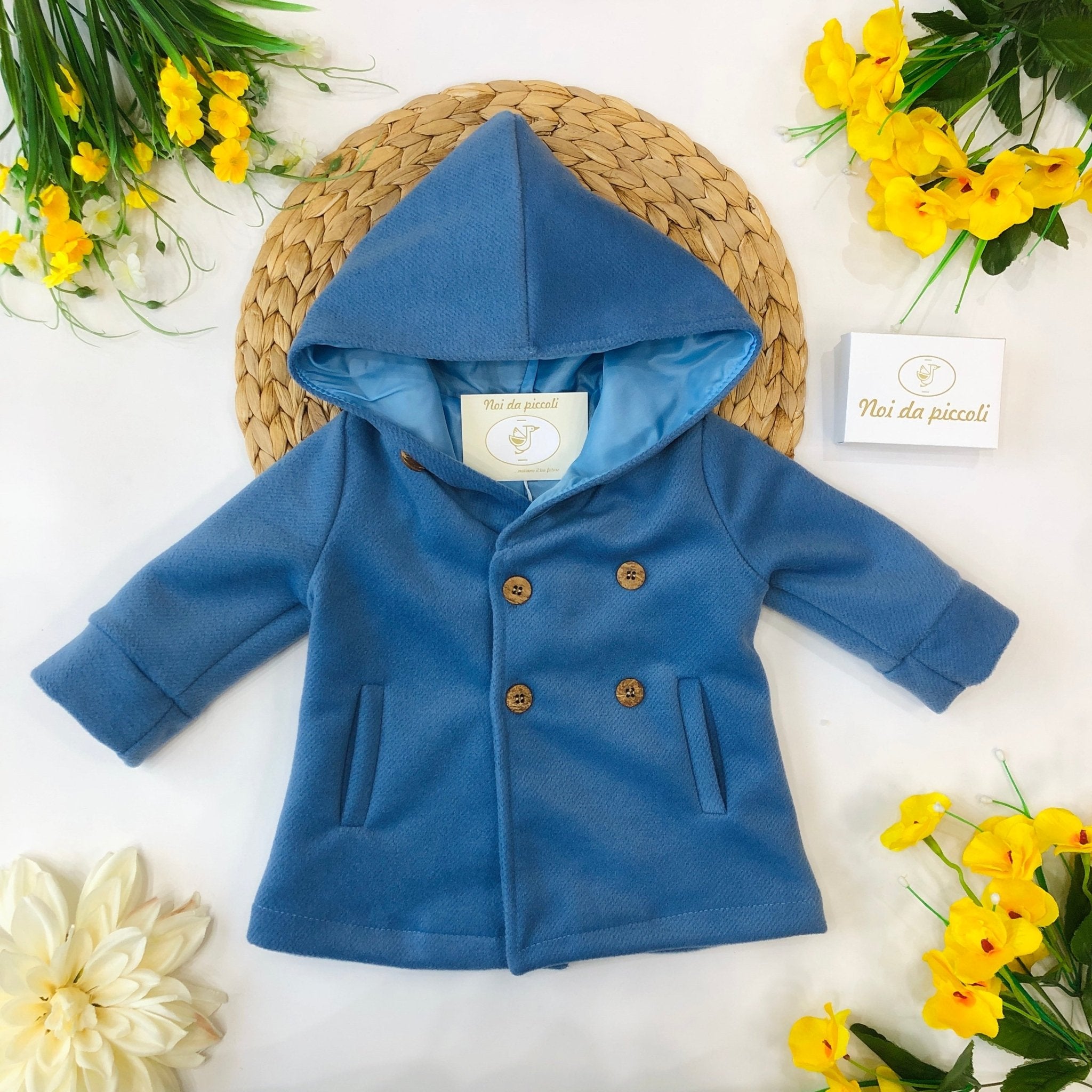 CAPPOTTINO IN PANNO CARTA DA ZUCCHERO - Noi da piccoli