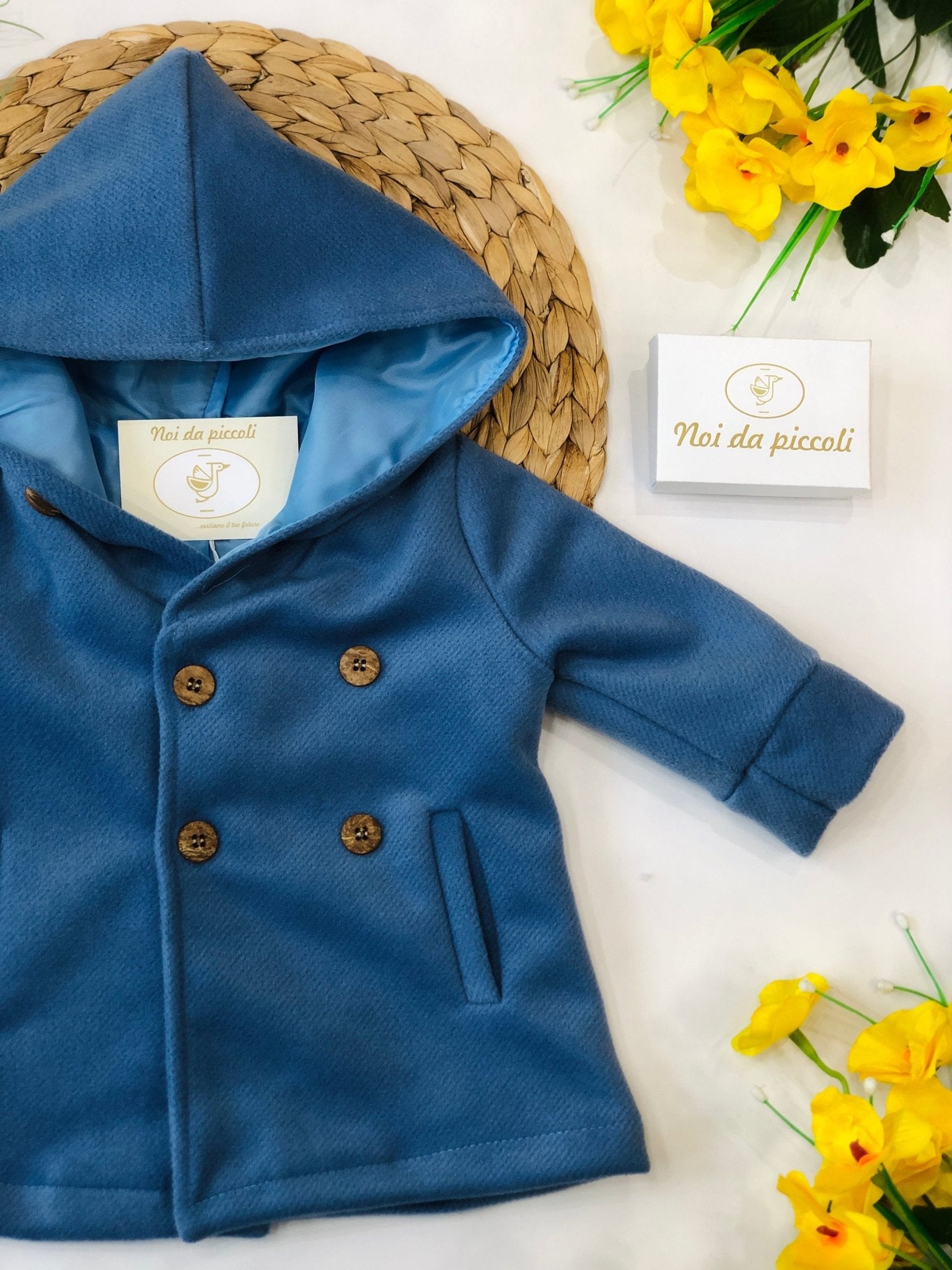 CAPPOTTINO IN PANNO CARTA DA ZUCCHERO - Noi da piccoli
