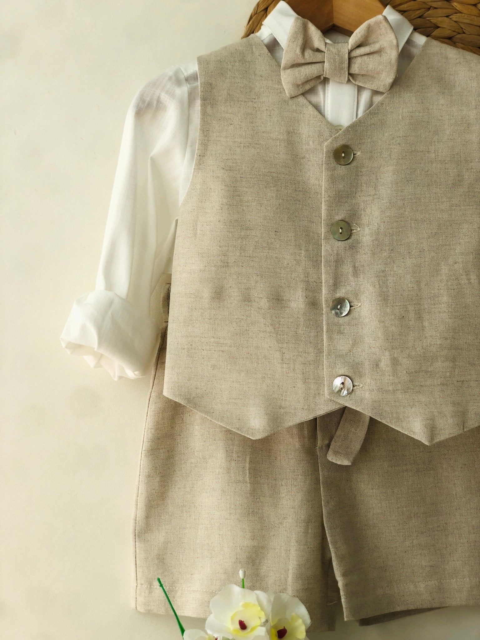 COMPLETO 4 PZ SABBIA E BOTTONCINI MADRE PERLA - Noi da piccoli