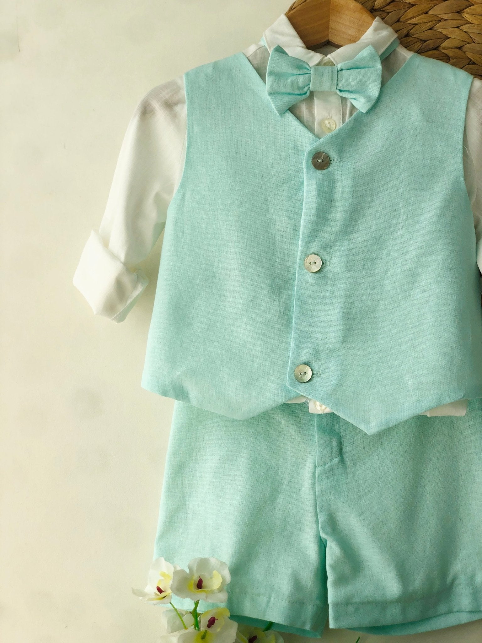 COMPLETO 4 PZ VERDE ACQUA E BOTTONCINI MADRE PERLA - Noi da piccoli