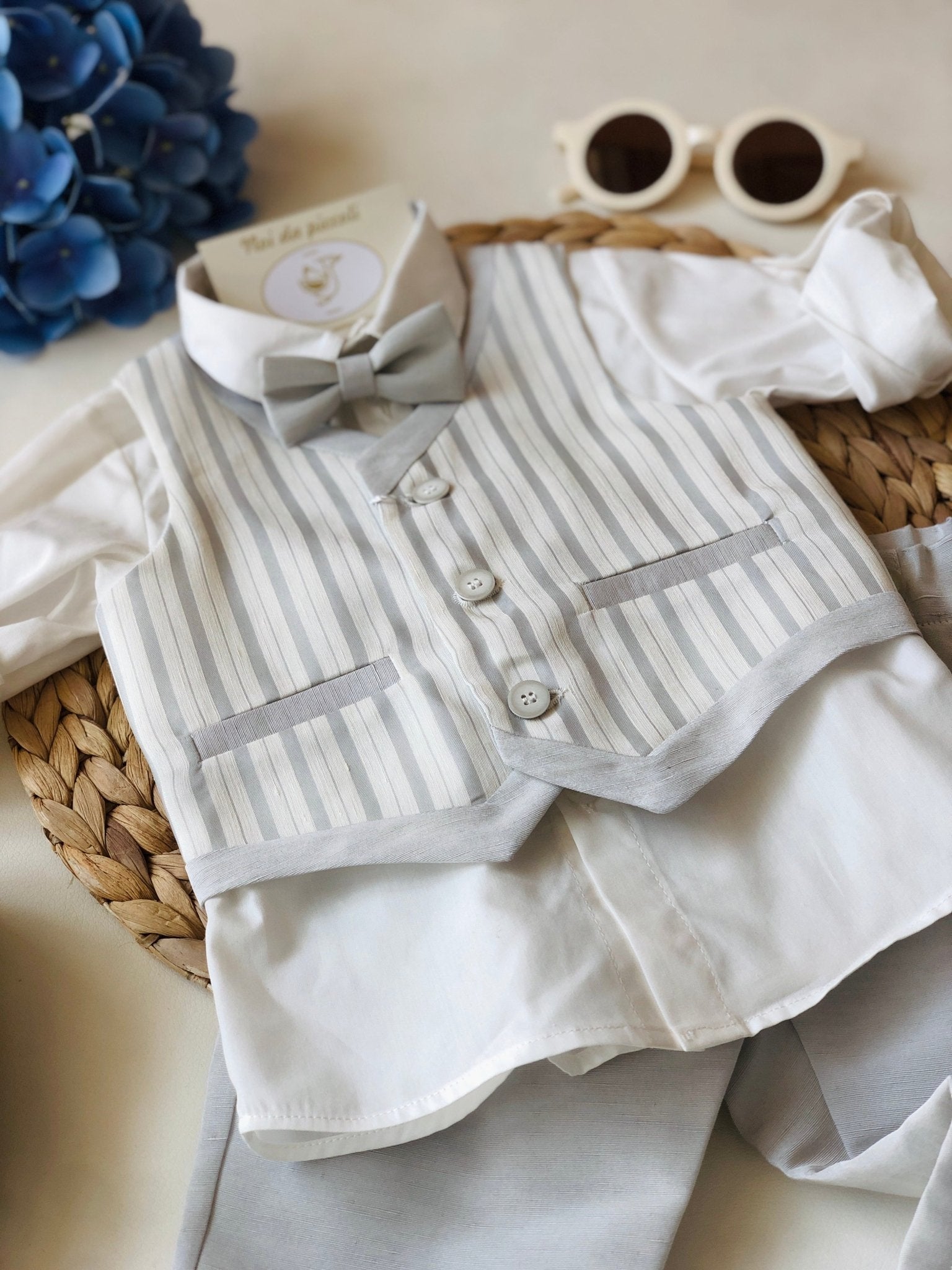 COMPLETO 4PZ GRIGIO PERLA E BIANCO - Noi da piccoli