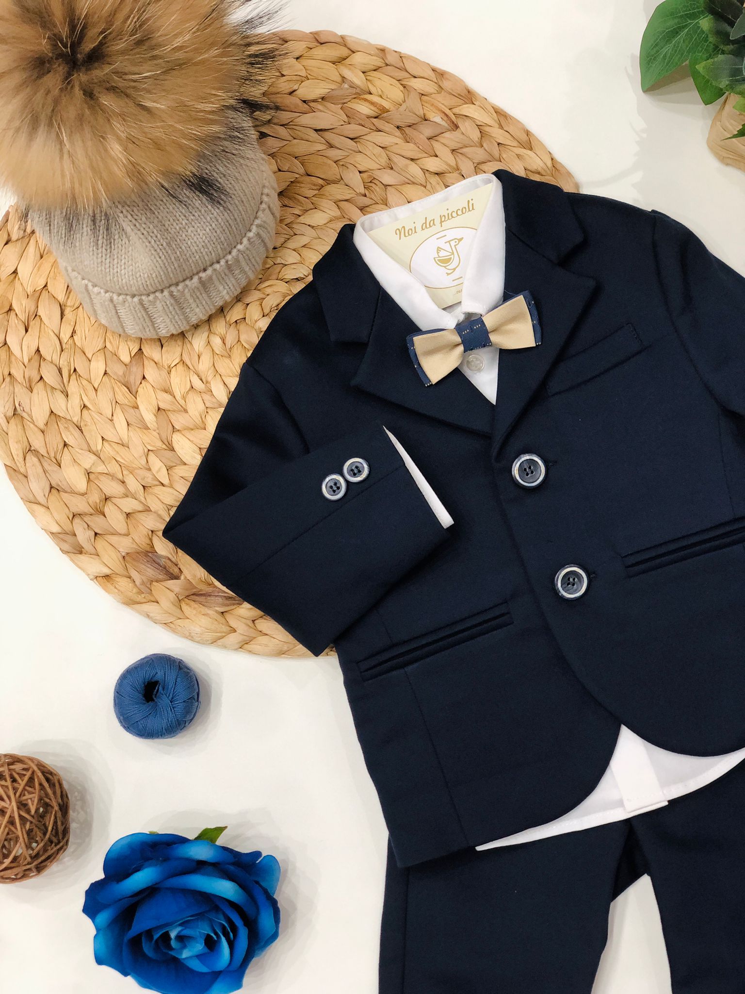 COMPLETO BLU CON DETTAGLI BEIGE - Noi da piccoli