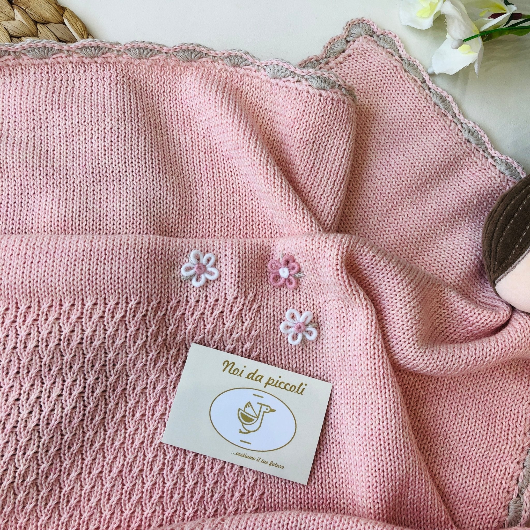 COORDINATO CON COMPLETO 2PZ RICAMATA A MANO NAIME FILO DI COTONE - Noi da piccoli