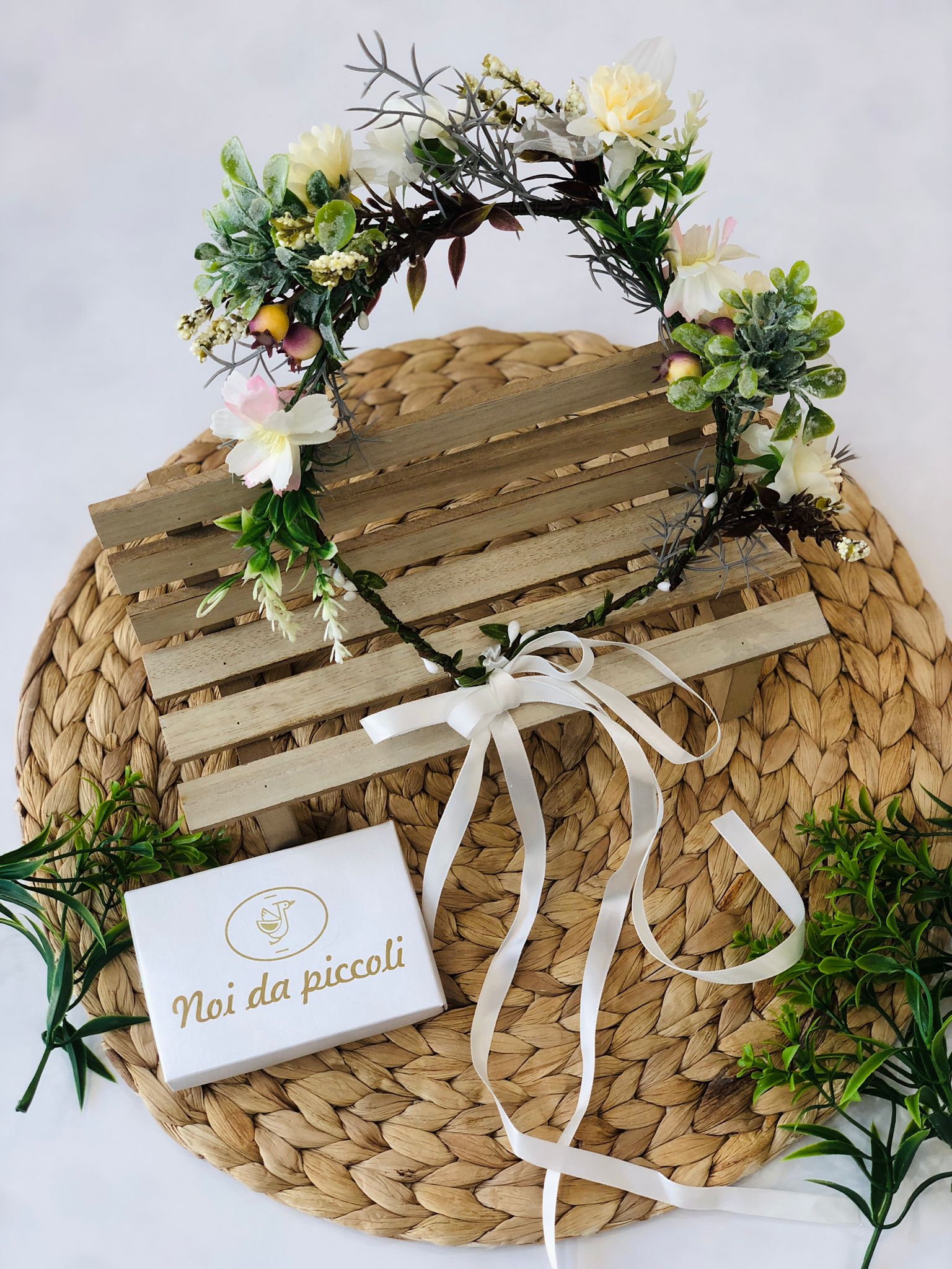 CORONCINA DI FIORI BIANCO - Noi da piccoli