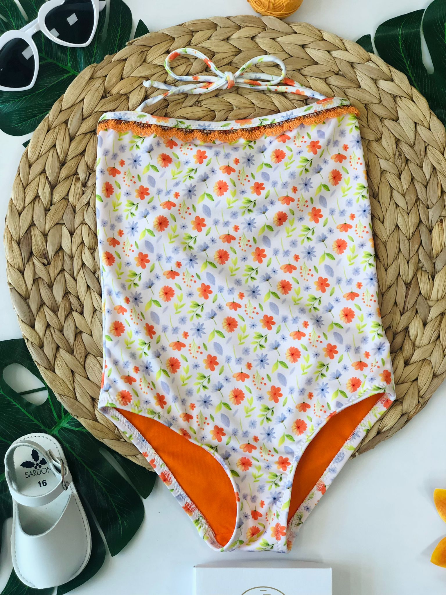 COSTUME INTERO FIORI ARANCIO E MERLETTO - Noi da piccoli