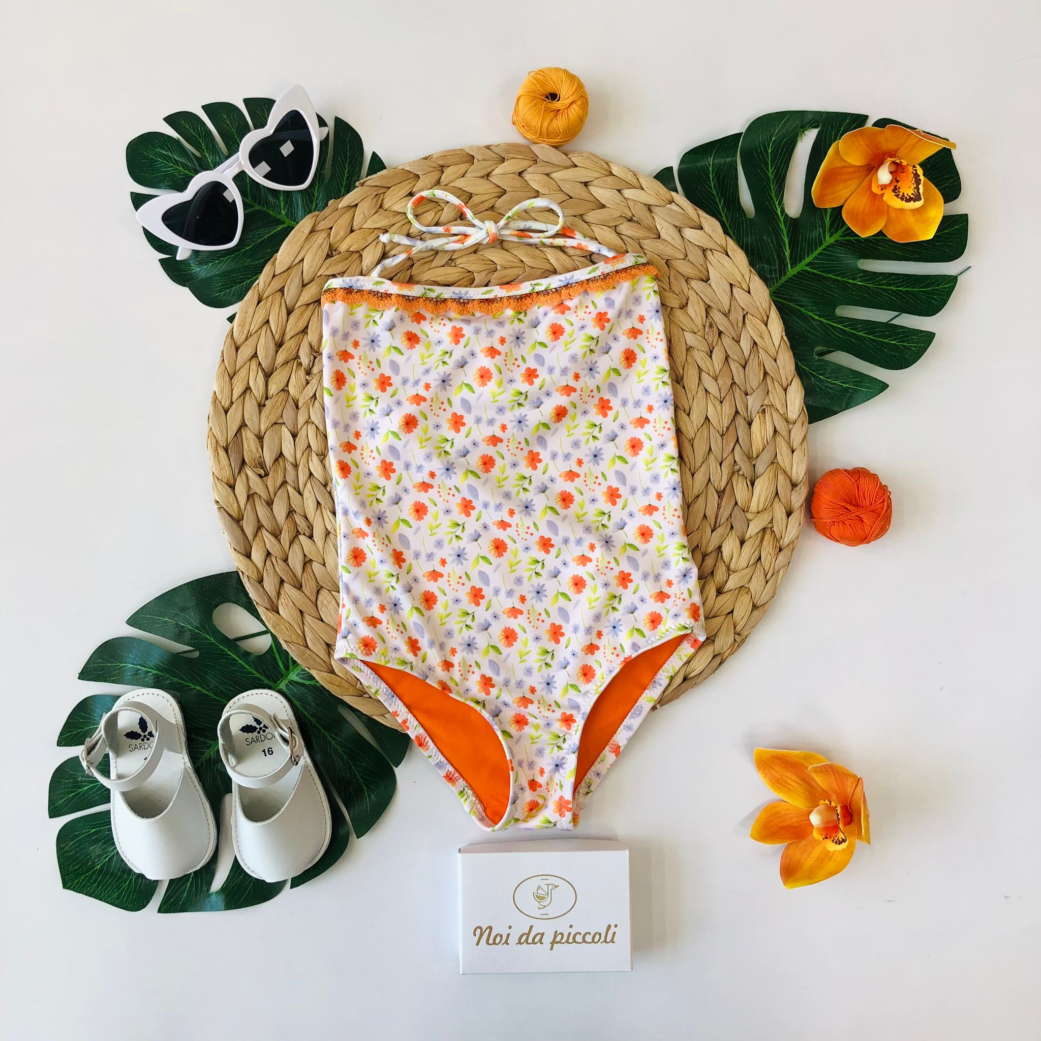 COSTUME INTERO FIORI ARANCIO E MERLETTO - Noi da piccoli