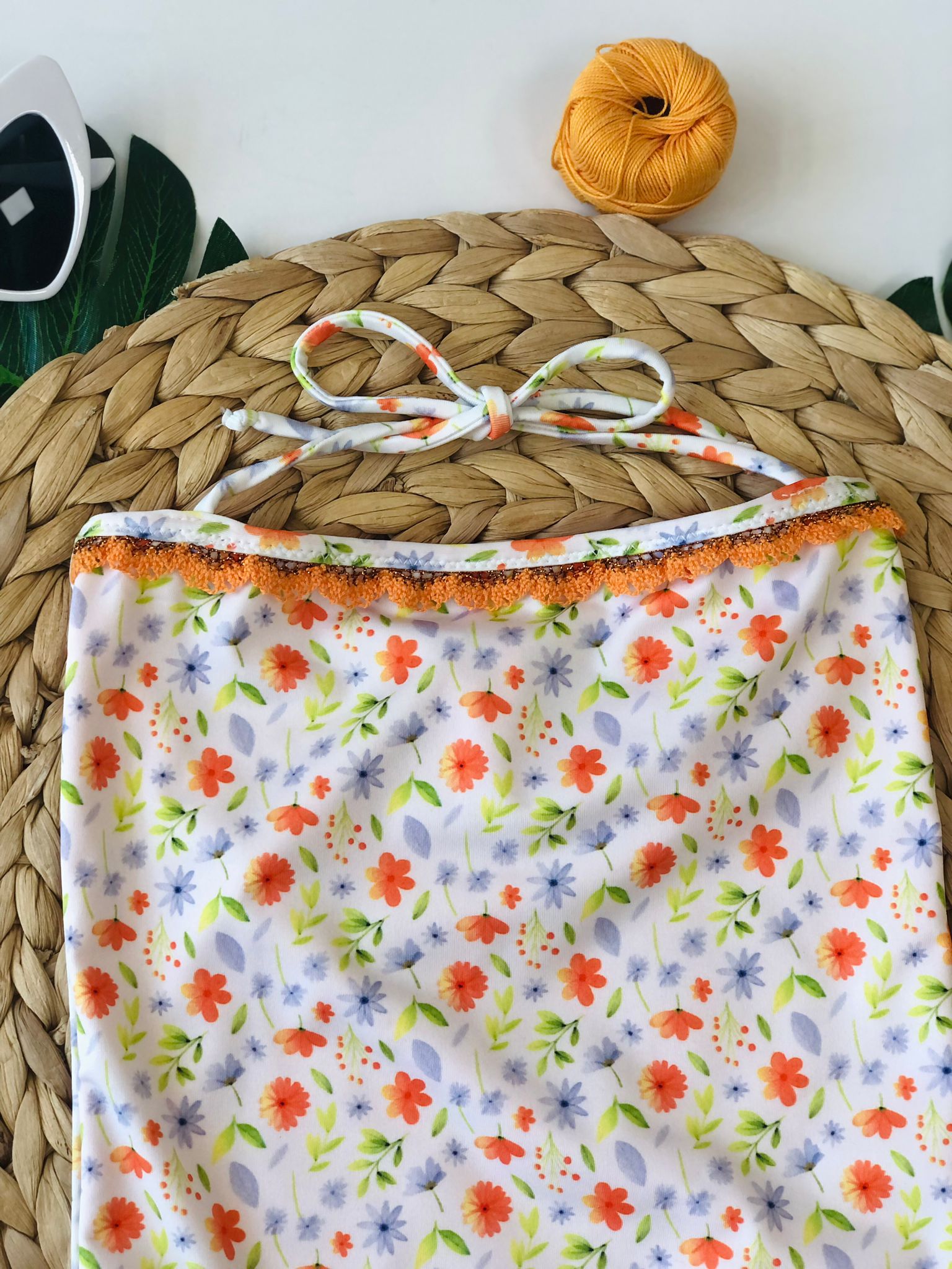 COSTUME INTERO FIORI ARANCIO E MERLETTO - Noi da piccoli
