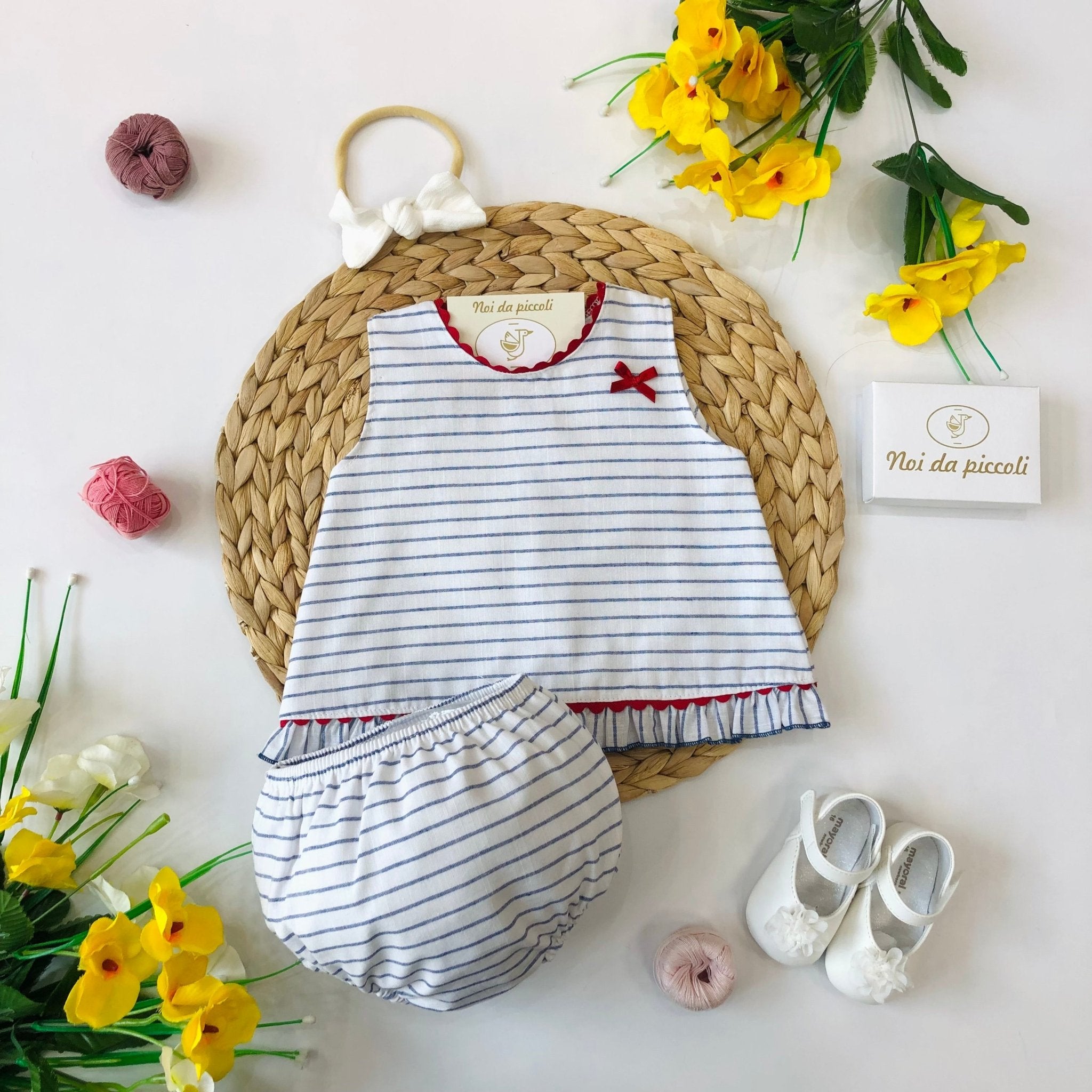 MAGLIA CON CULOTTE 100% COTONE RIGHE BLU E DETTAGLI ROSSI - Noi da piccoli