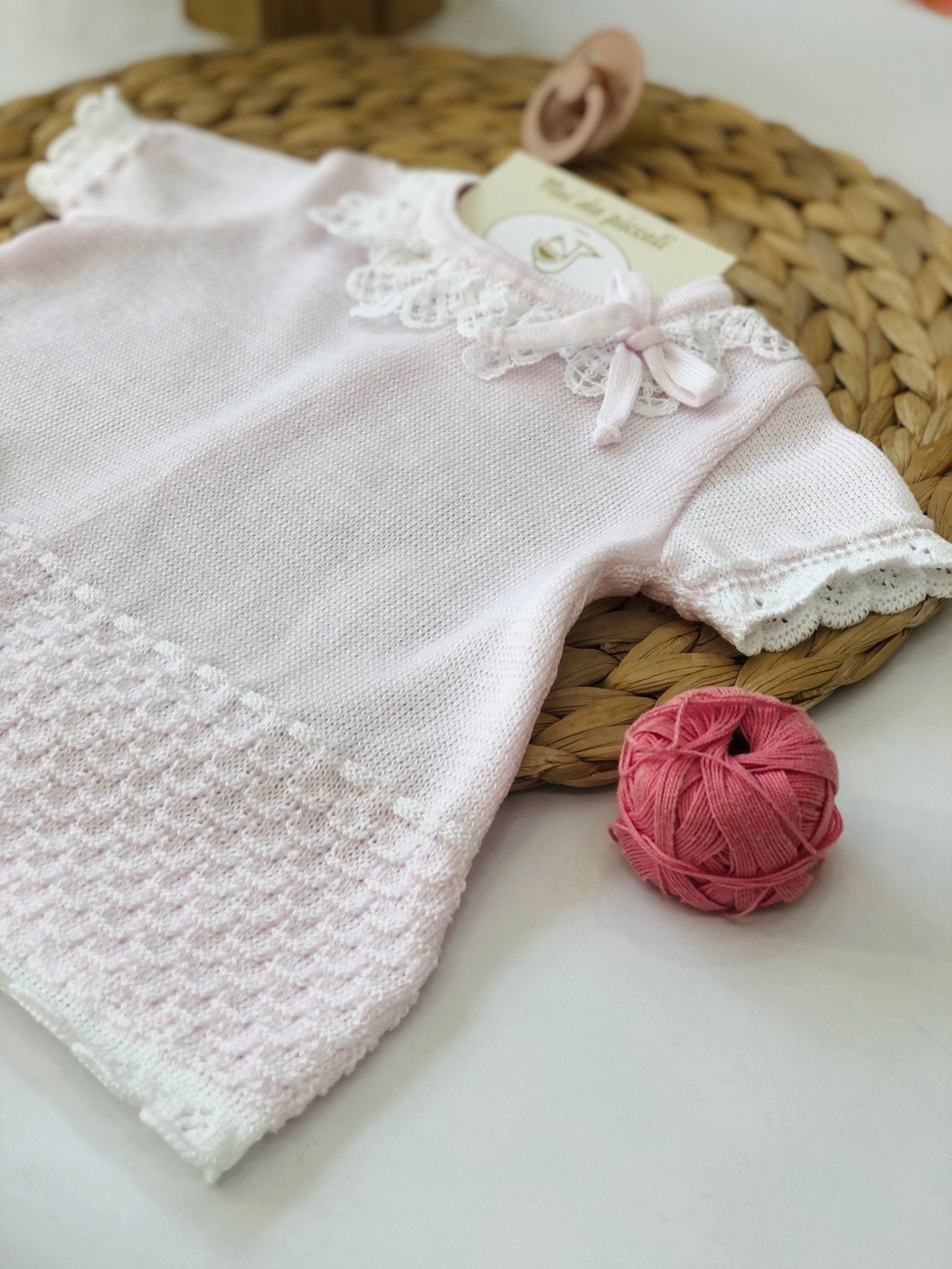 MAGLIA CON CULOTTE CON BABBUCCIA ROSA BIANCO IN FILO DI COTONE - Noi da piccoli