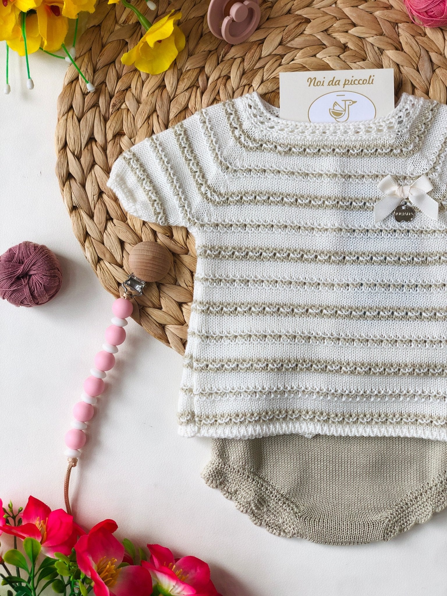 MAGLIETTINA CON CULOTTINA FILATO PANNA E TORTORA - Noi da piccoli