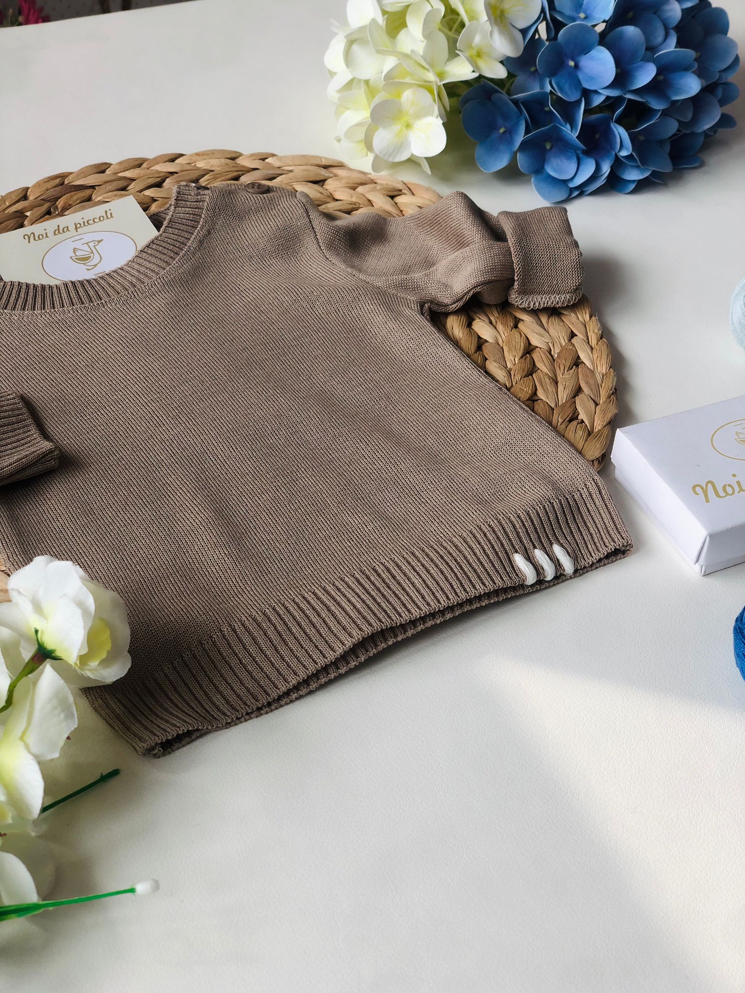 MAGLIOCINO IN COTONE NOCCIOLA - Noi da piccoli