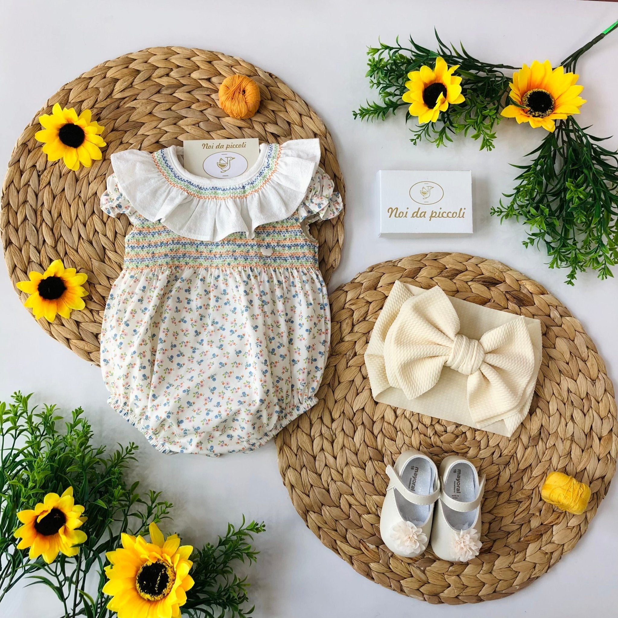 PAGLIACCETTO CON PUNTO SMOK FIORELLINI VERDI BLU E ARANCIO - Noi da piccoli